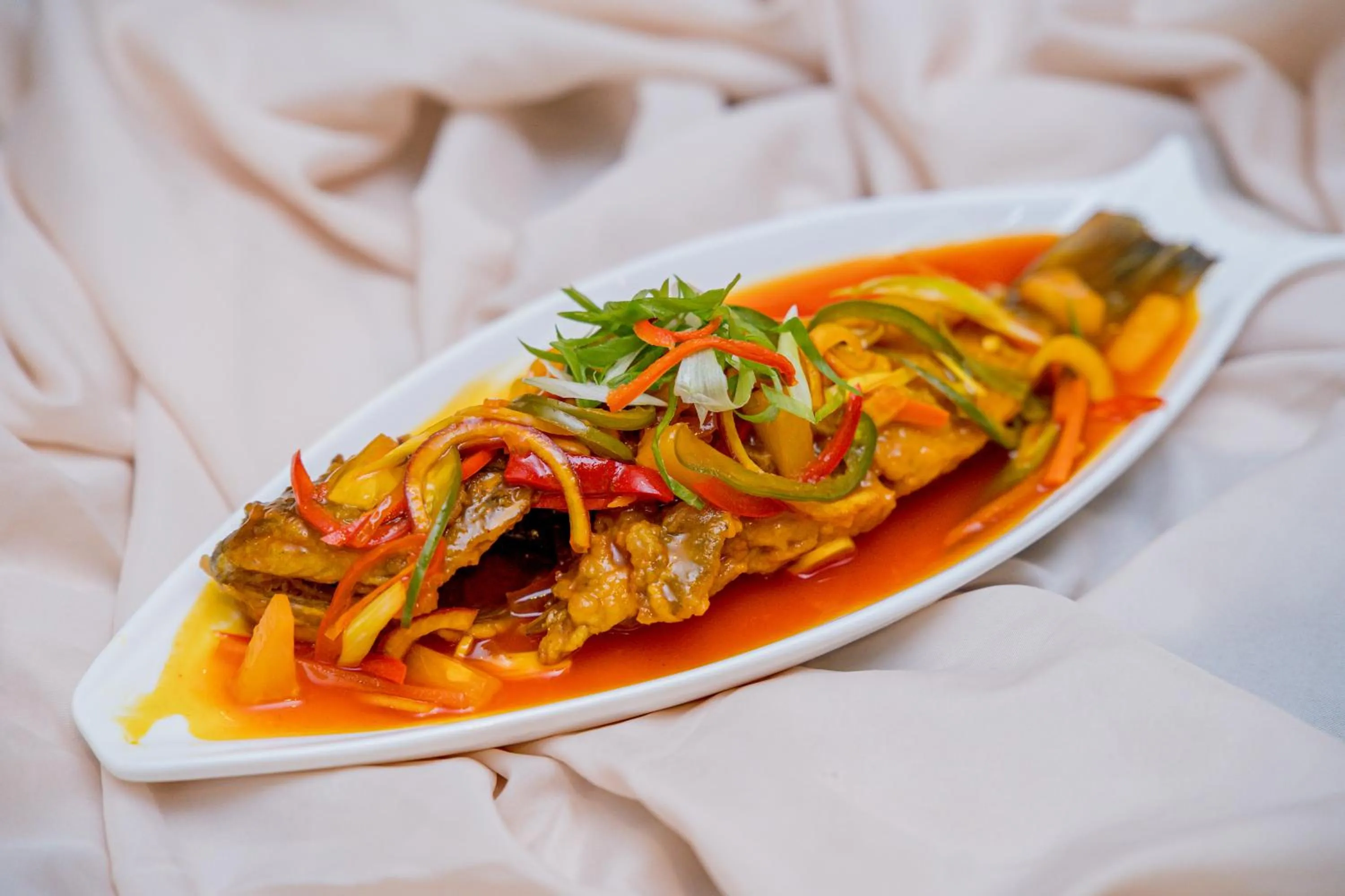 Restaurant/places to eat in Paras Beach Resort - Camiguin