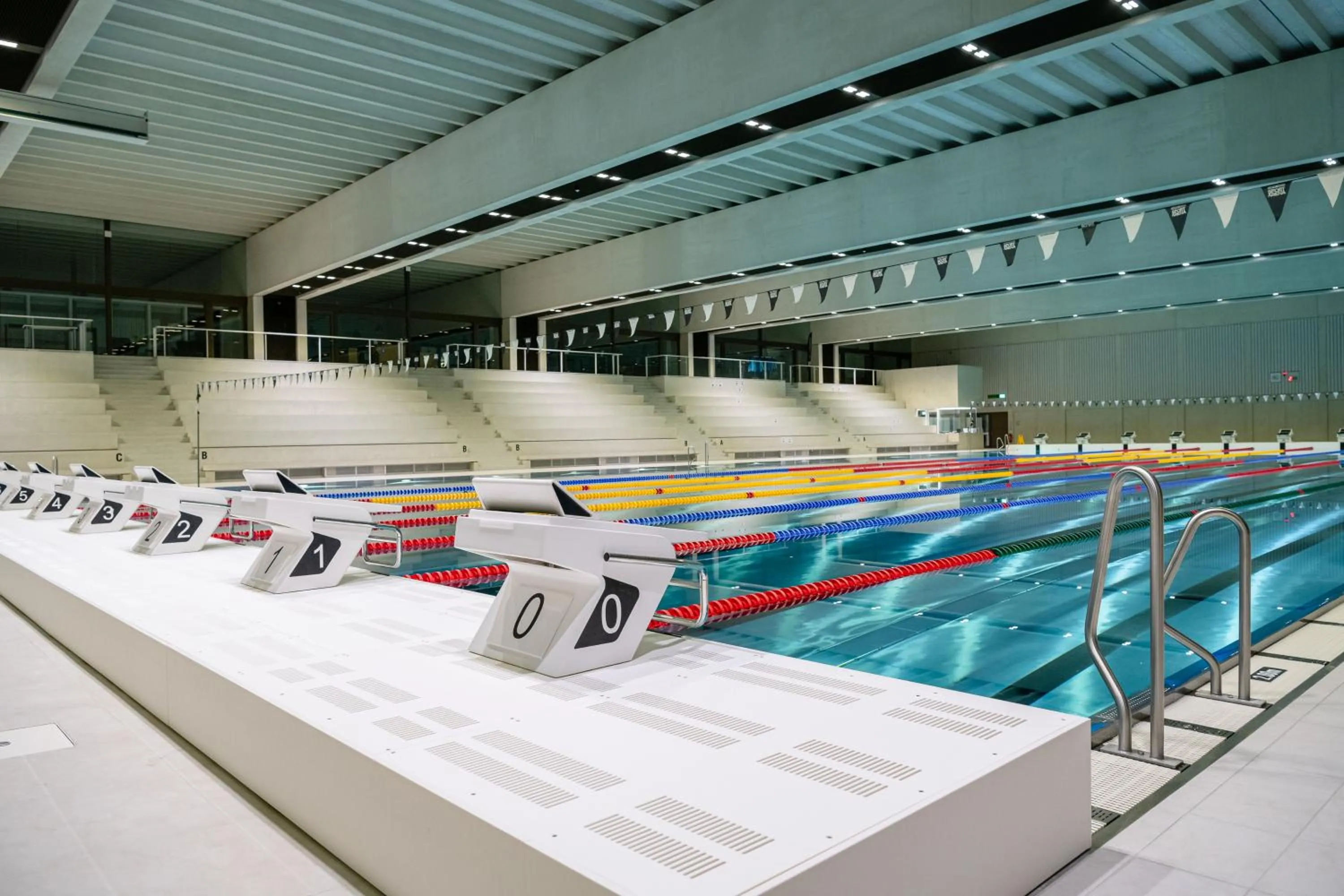 Swimming pool in Seminarhotel CAMPUS SURSEE