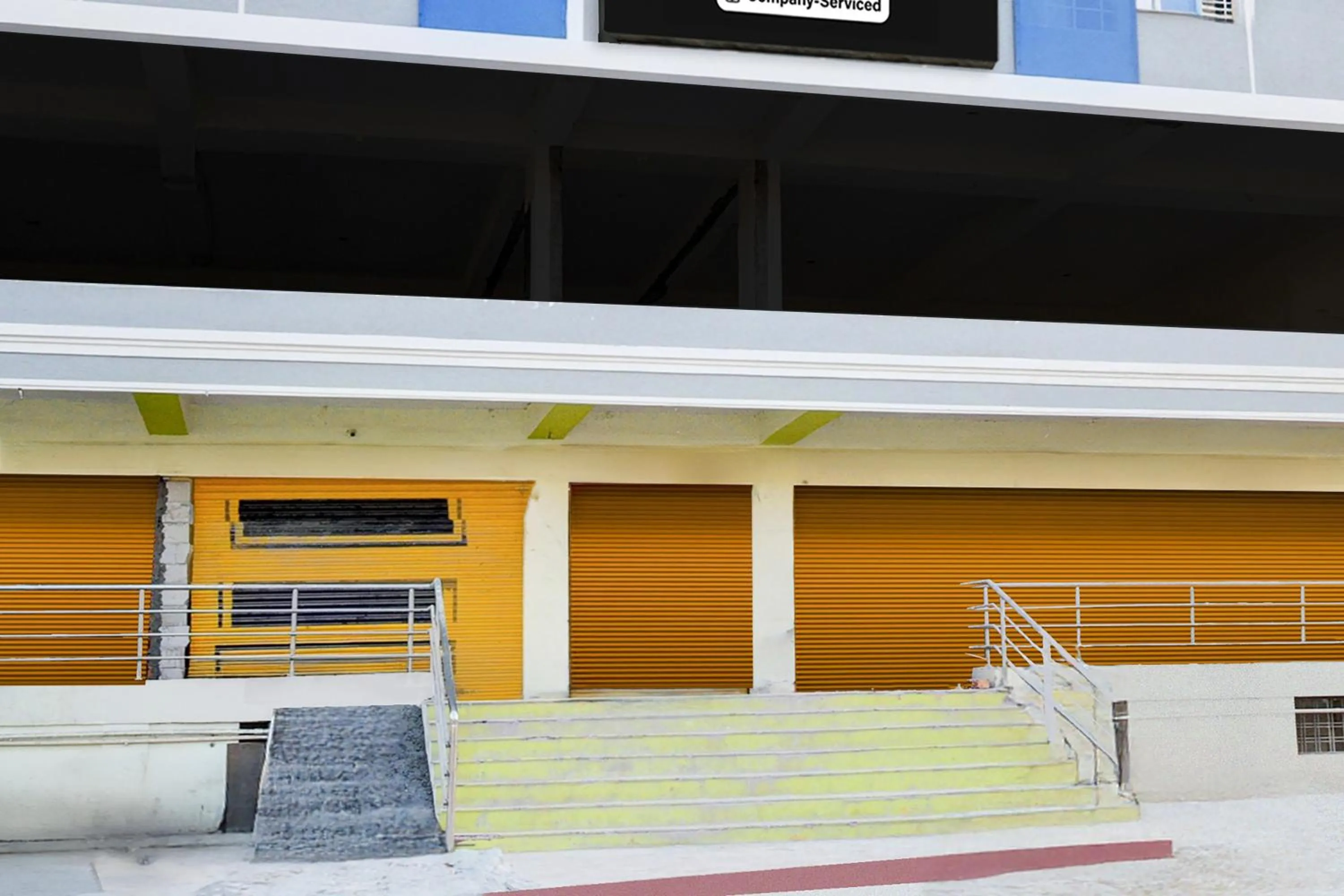 Facade/entrance in Super Townhouse LB Nagar Metro Station