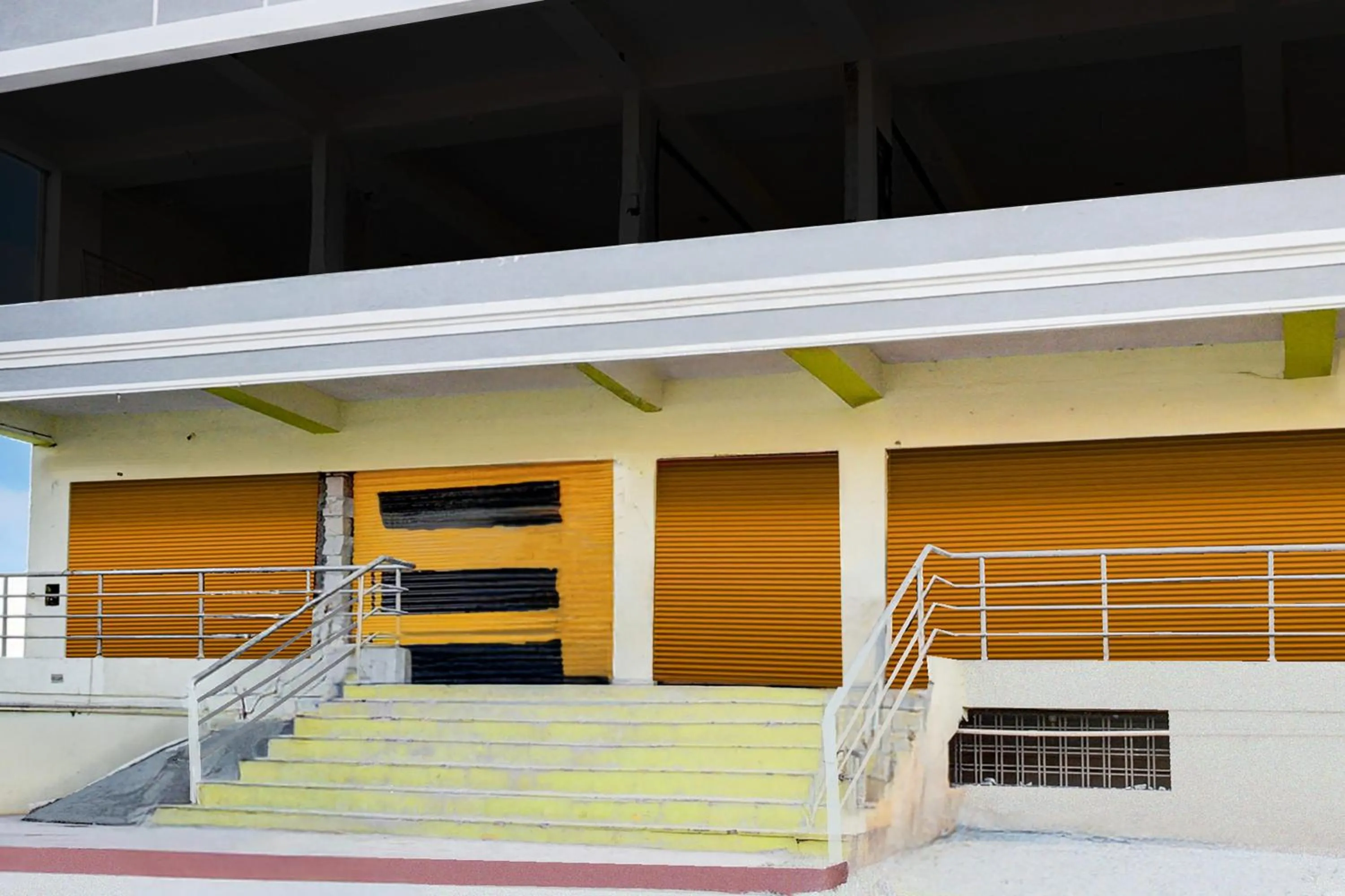 Facade/entrance in Super Townhouse LB Nagar Metro Station