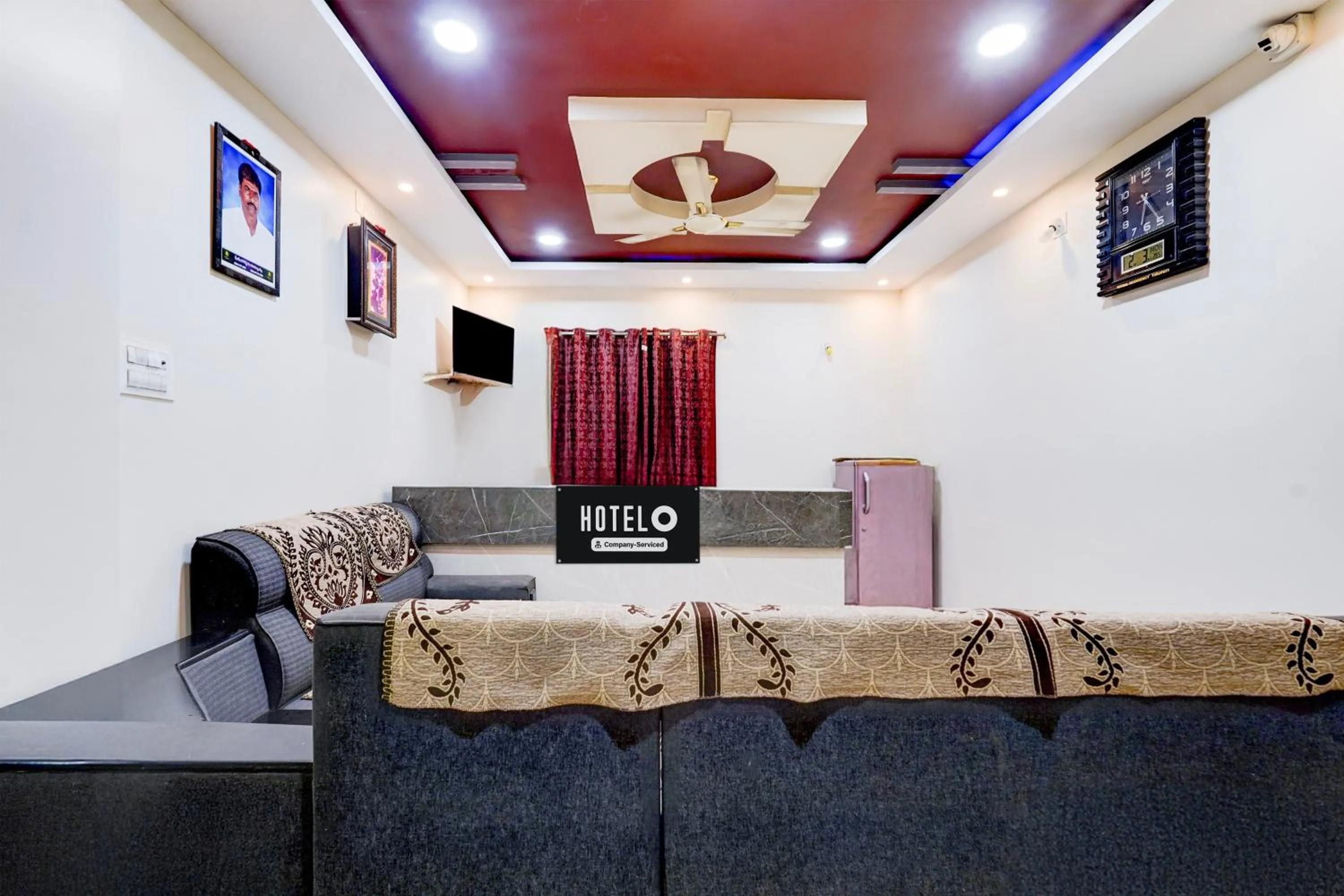 Super OYO Hotel O Airport Road Near Leela Mahal