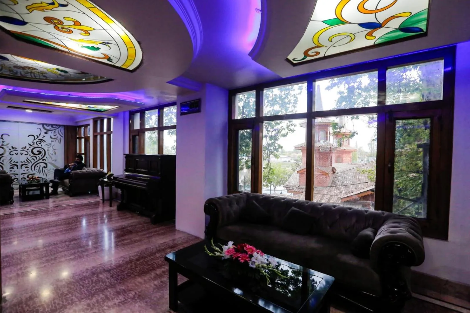 Seating area in Hotel The Residency Srinagar