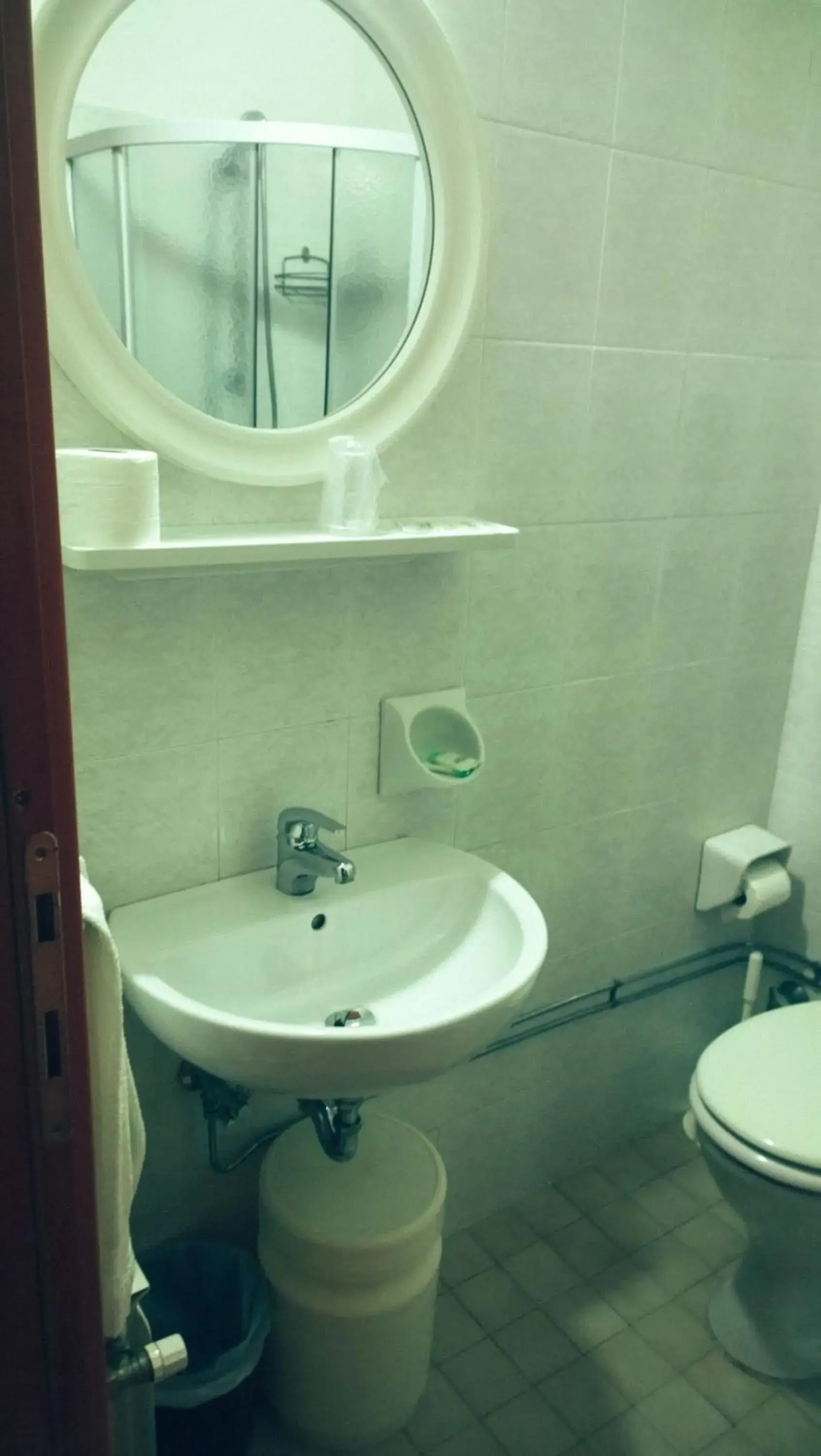 Bathroom in Hotel Caesar
