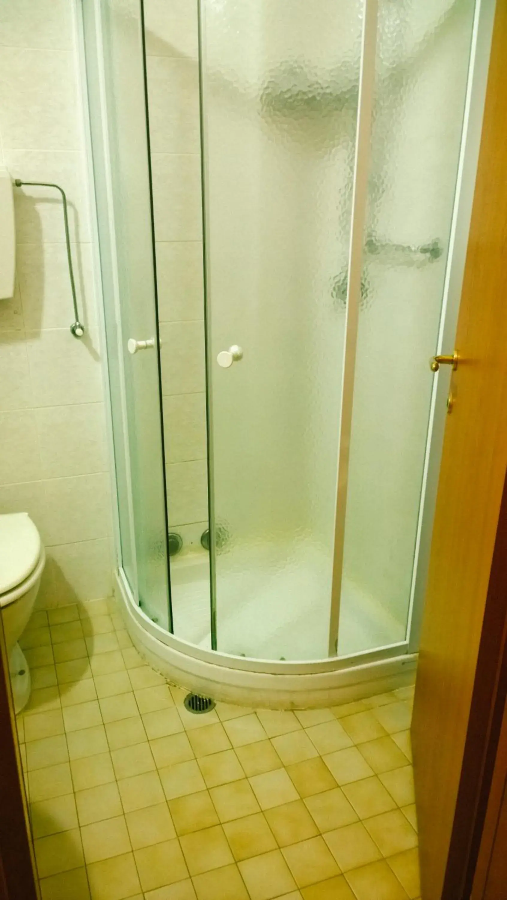 Bathroom in Hotel Caesar