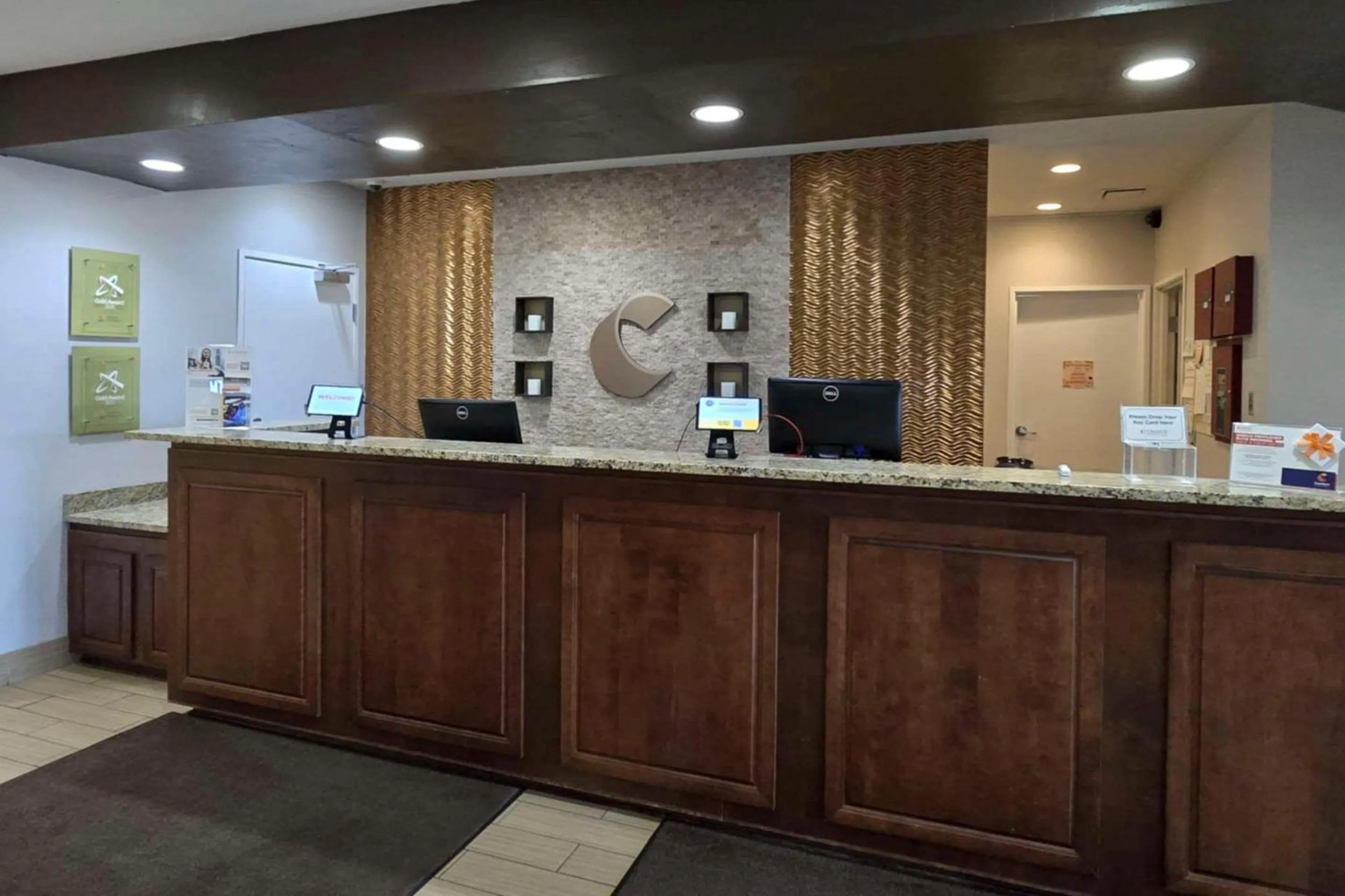 Lobby or reception in Comfort Inn
