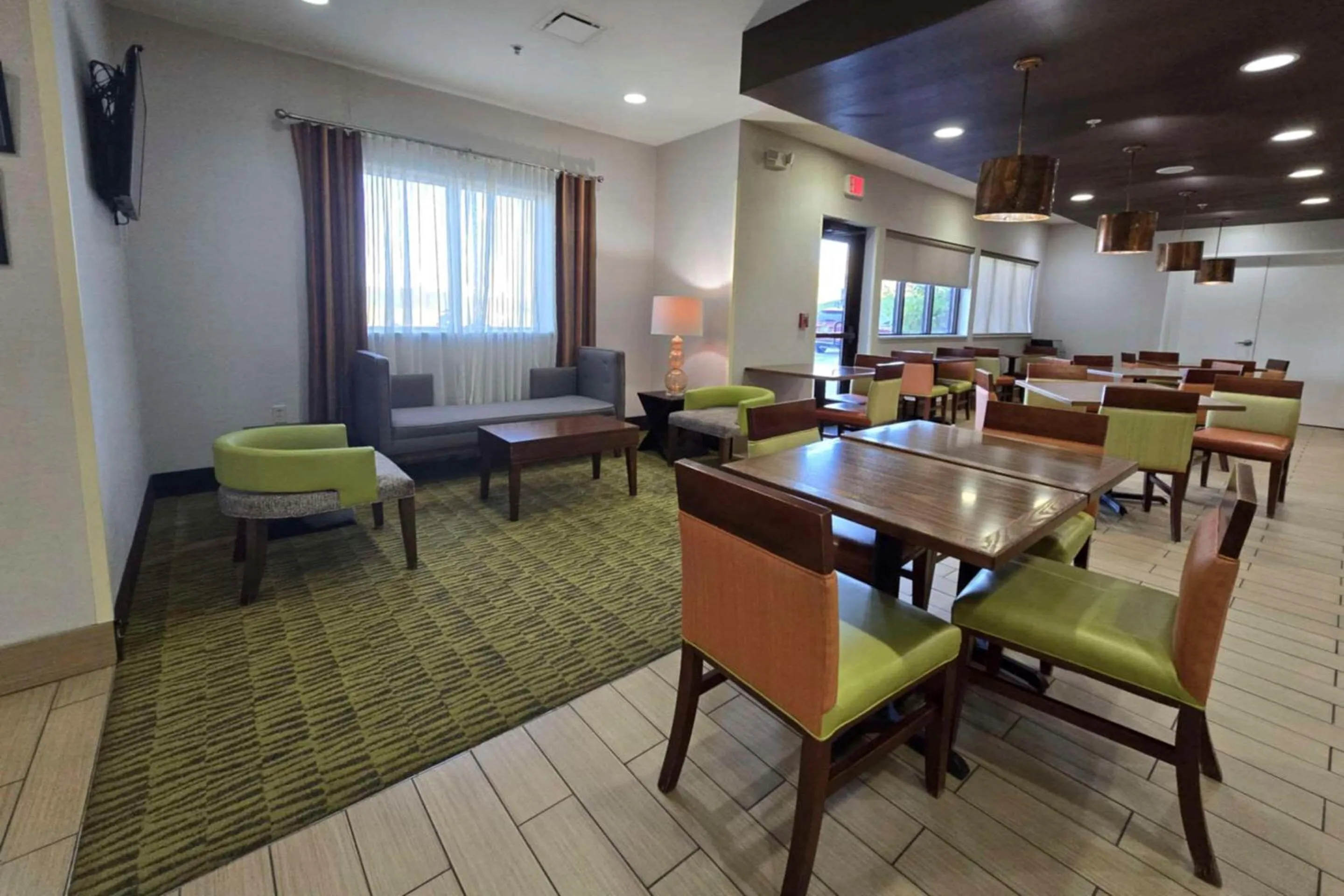 Breakfast in Comfort Inn