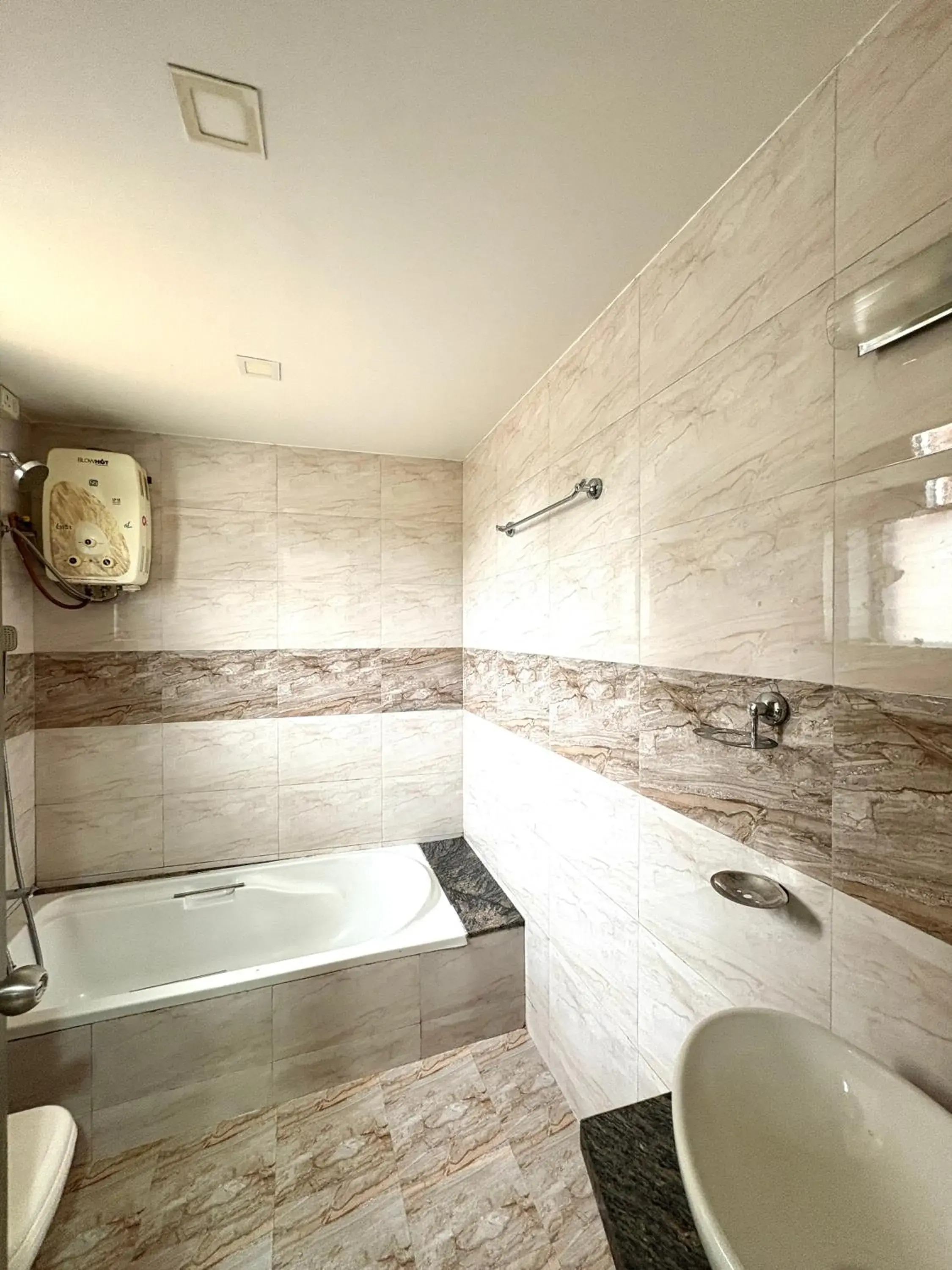 Shower in Hotel Laxmi Residency Shower in Hotel Laxmi Residency