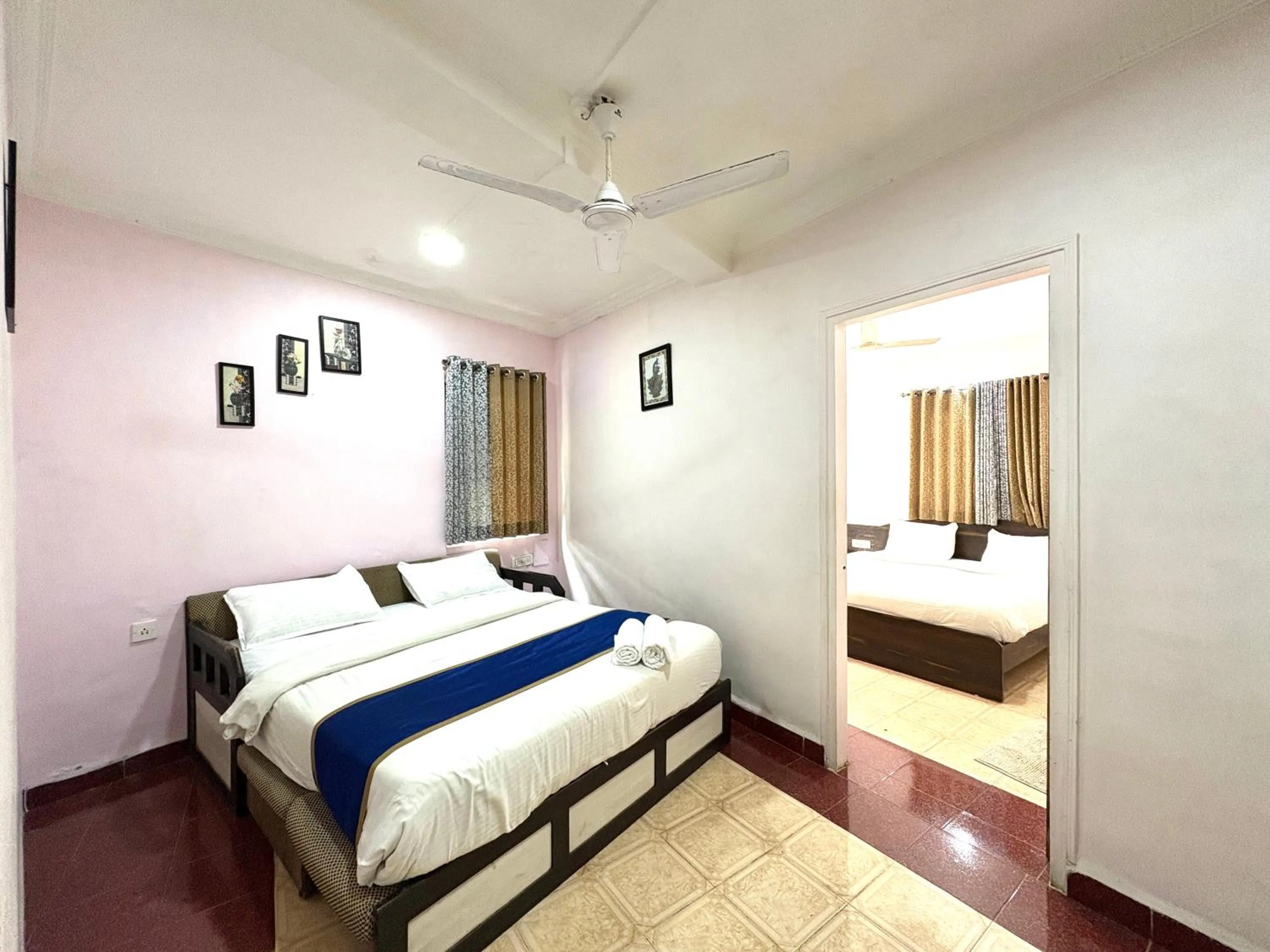 Bed in Hotel Laxmi Residency