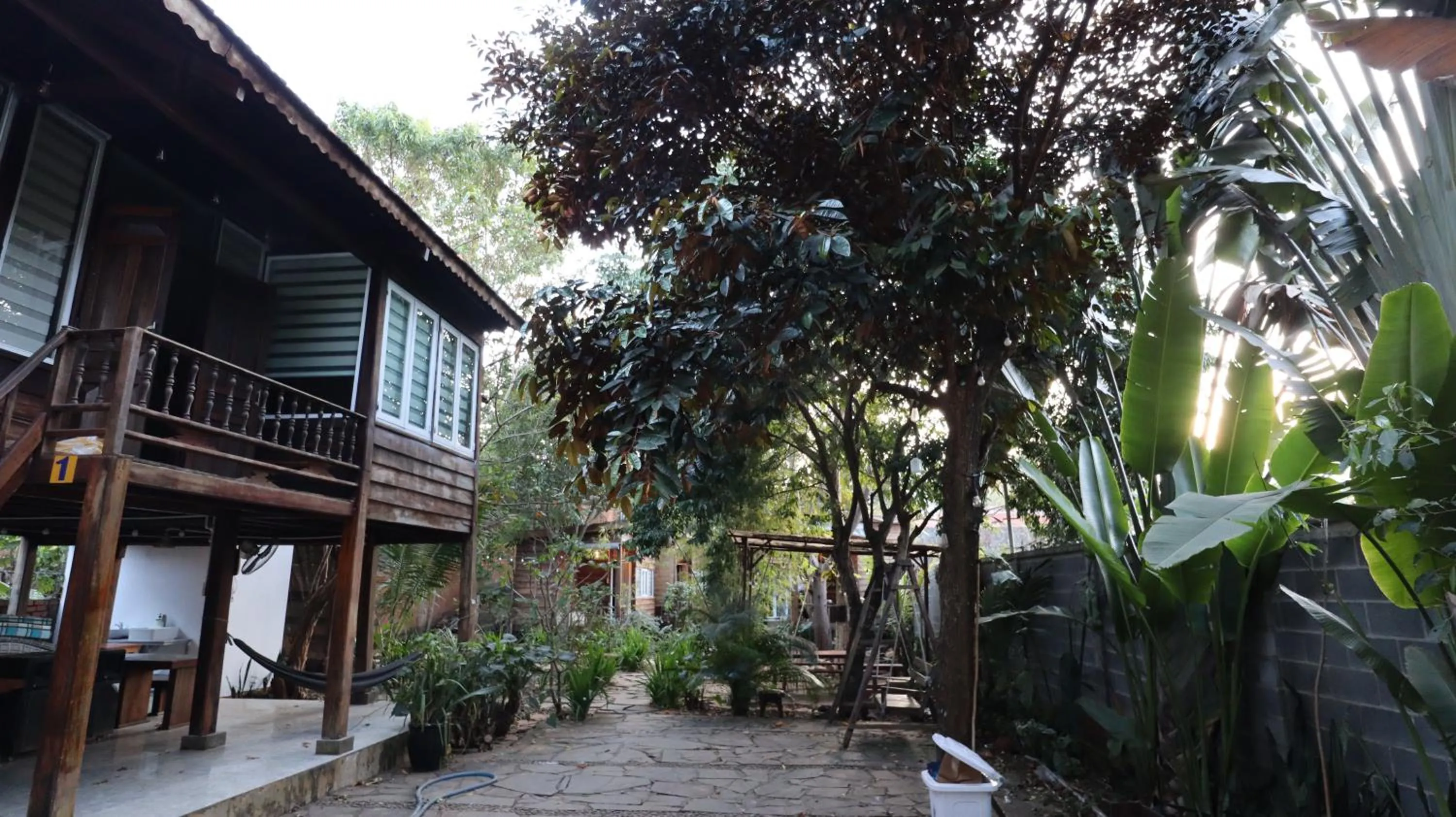 The 47 House Homestay BMT