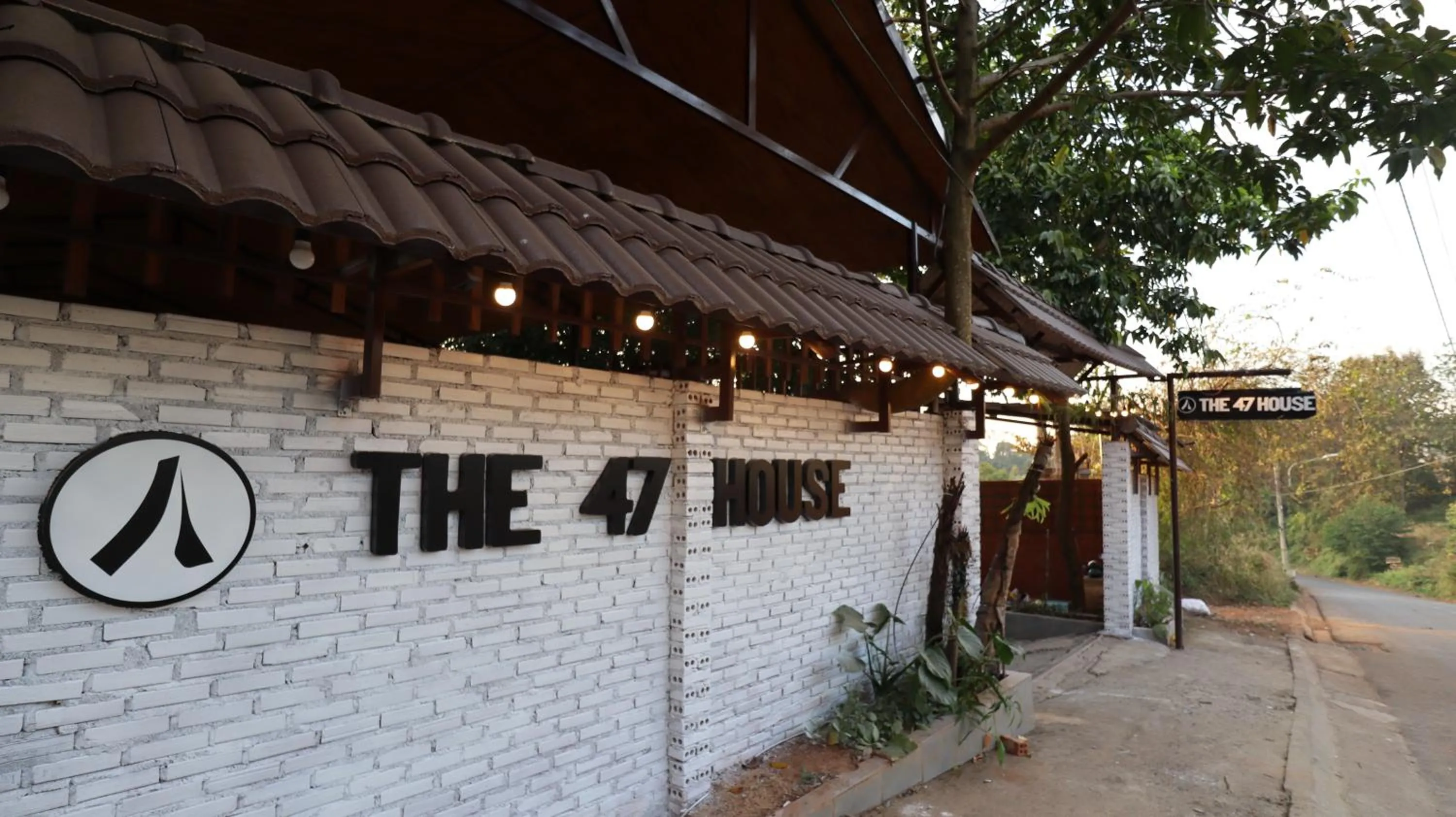 The 47 House Homestay BMT