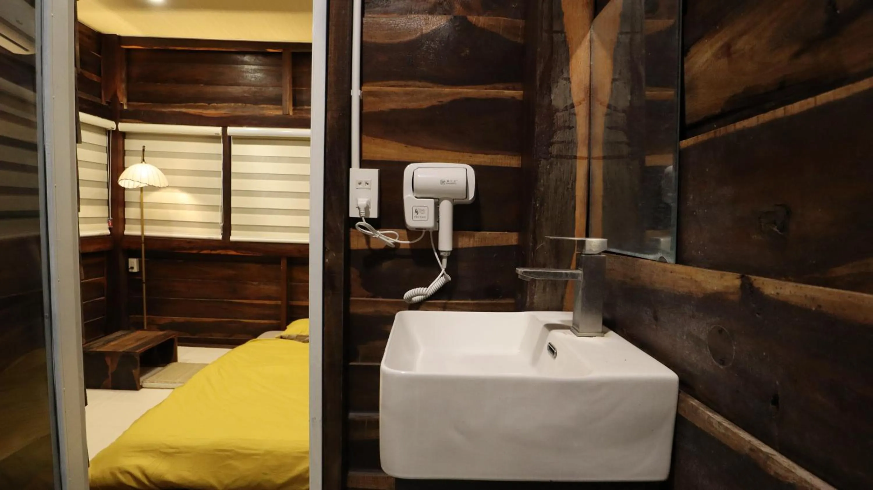 The 47 House Homestay BMT