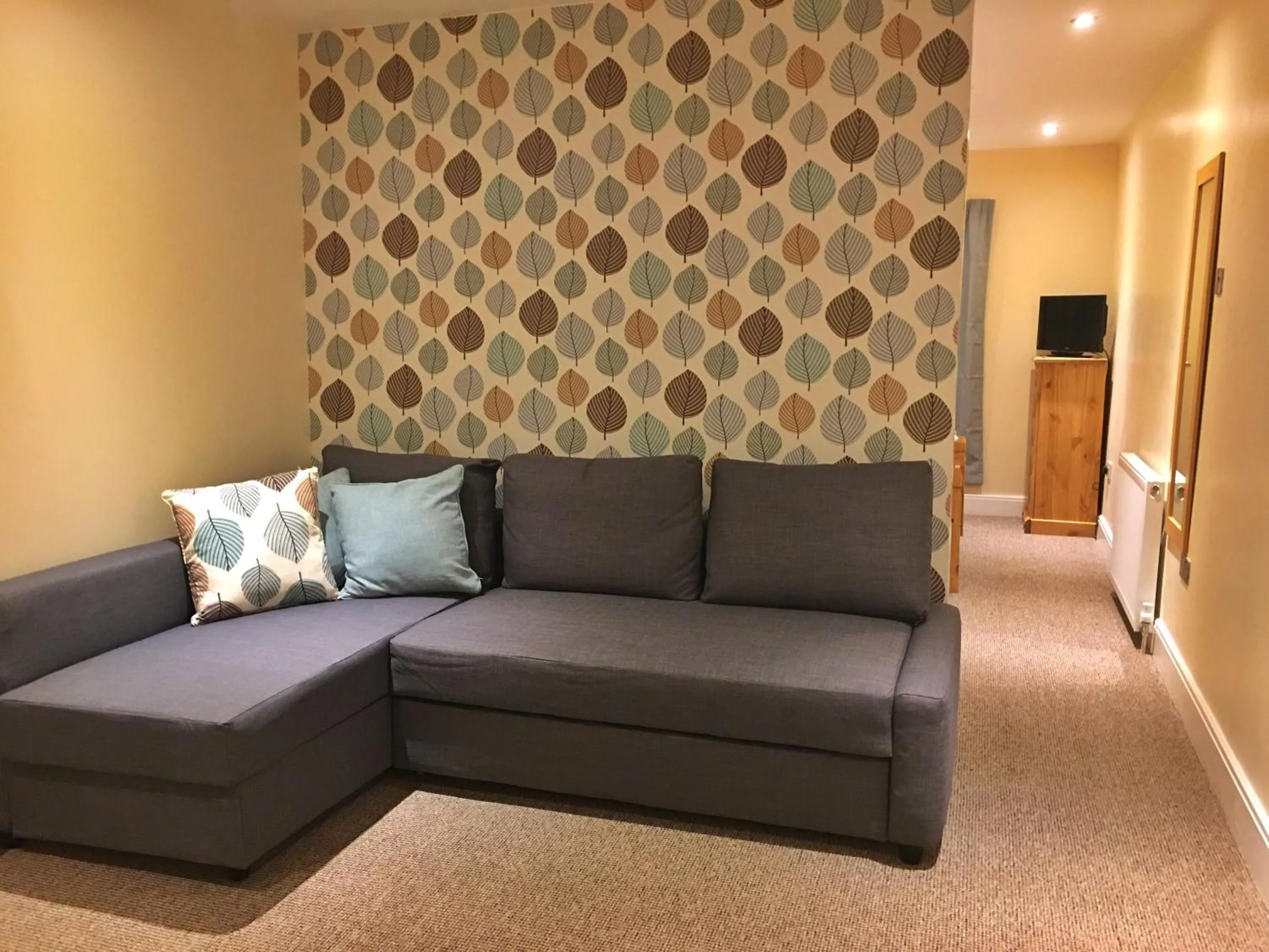 Seating area in Camelot Seafront Hotel