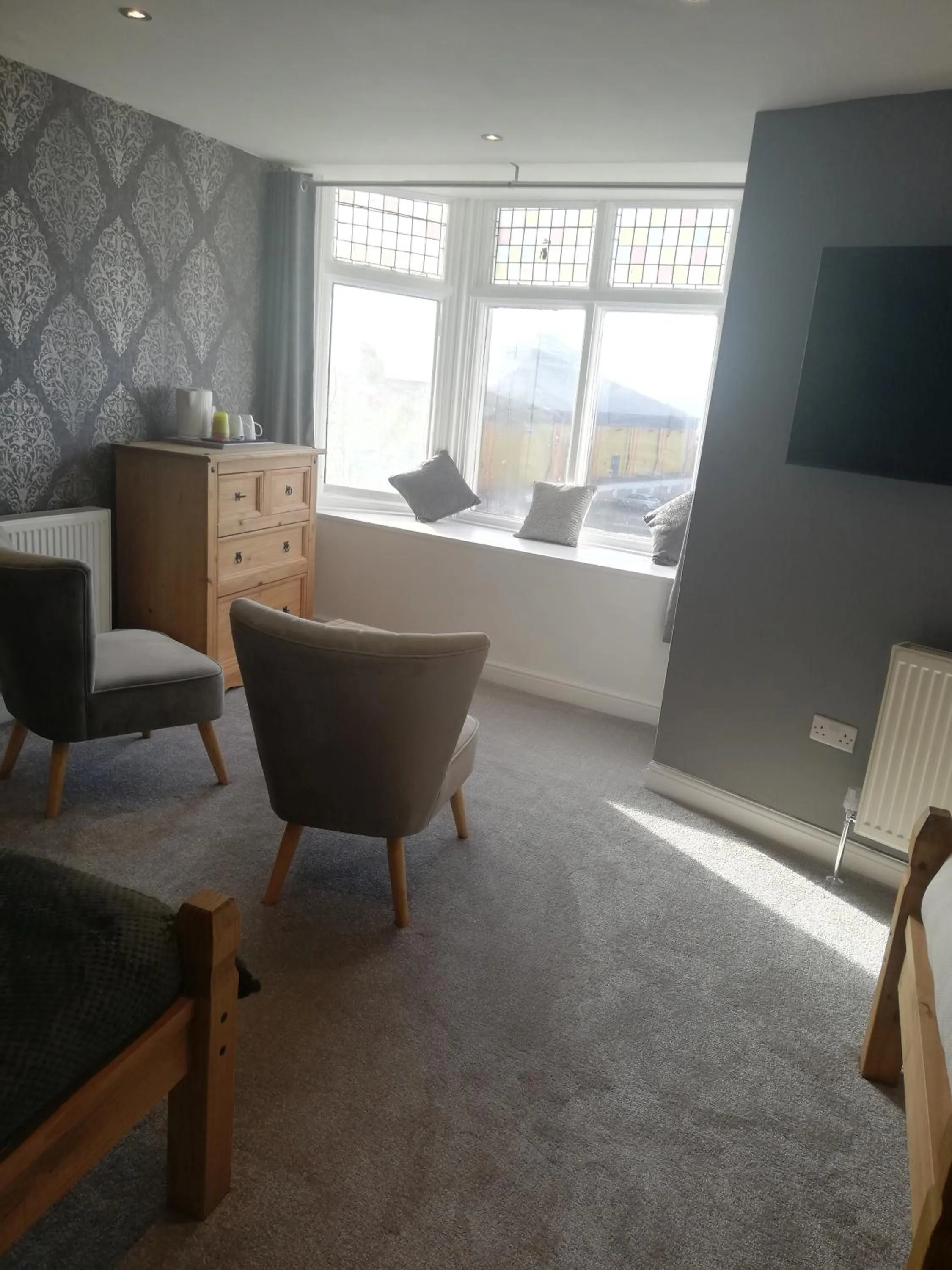 Camelot Seafront Hotel