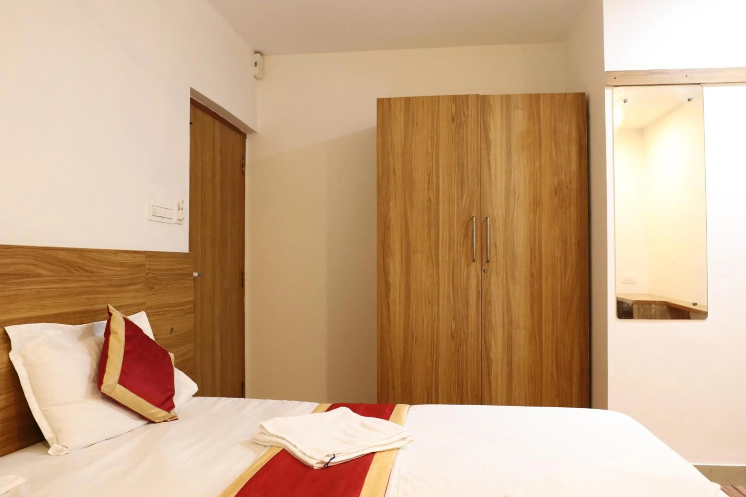 Sai Comforts Rooms