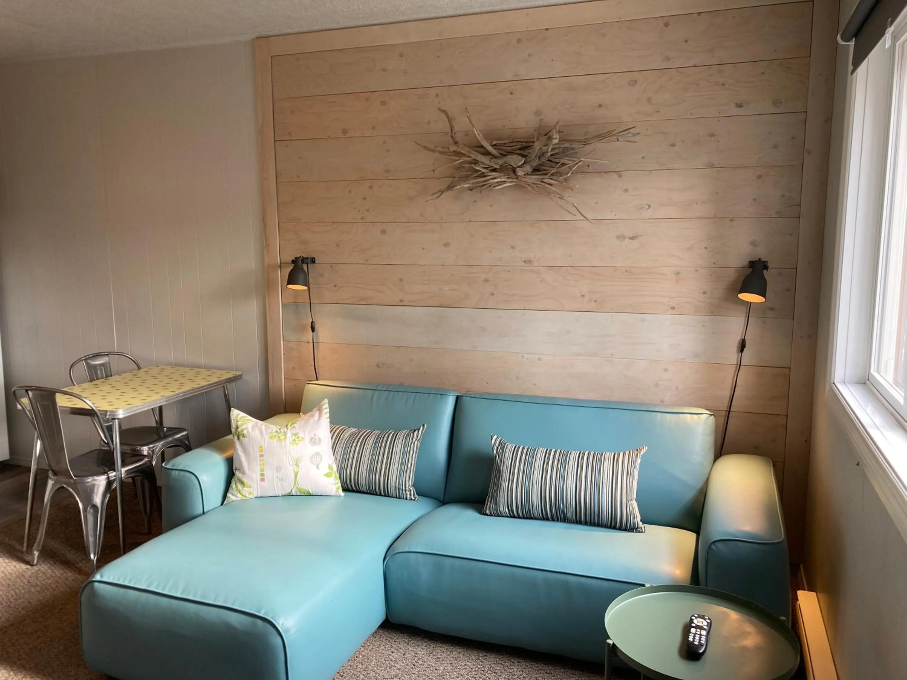 Pinewood Inn