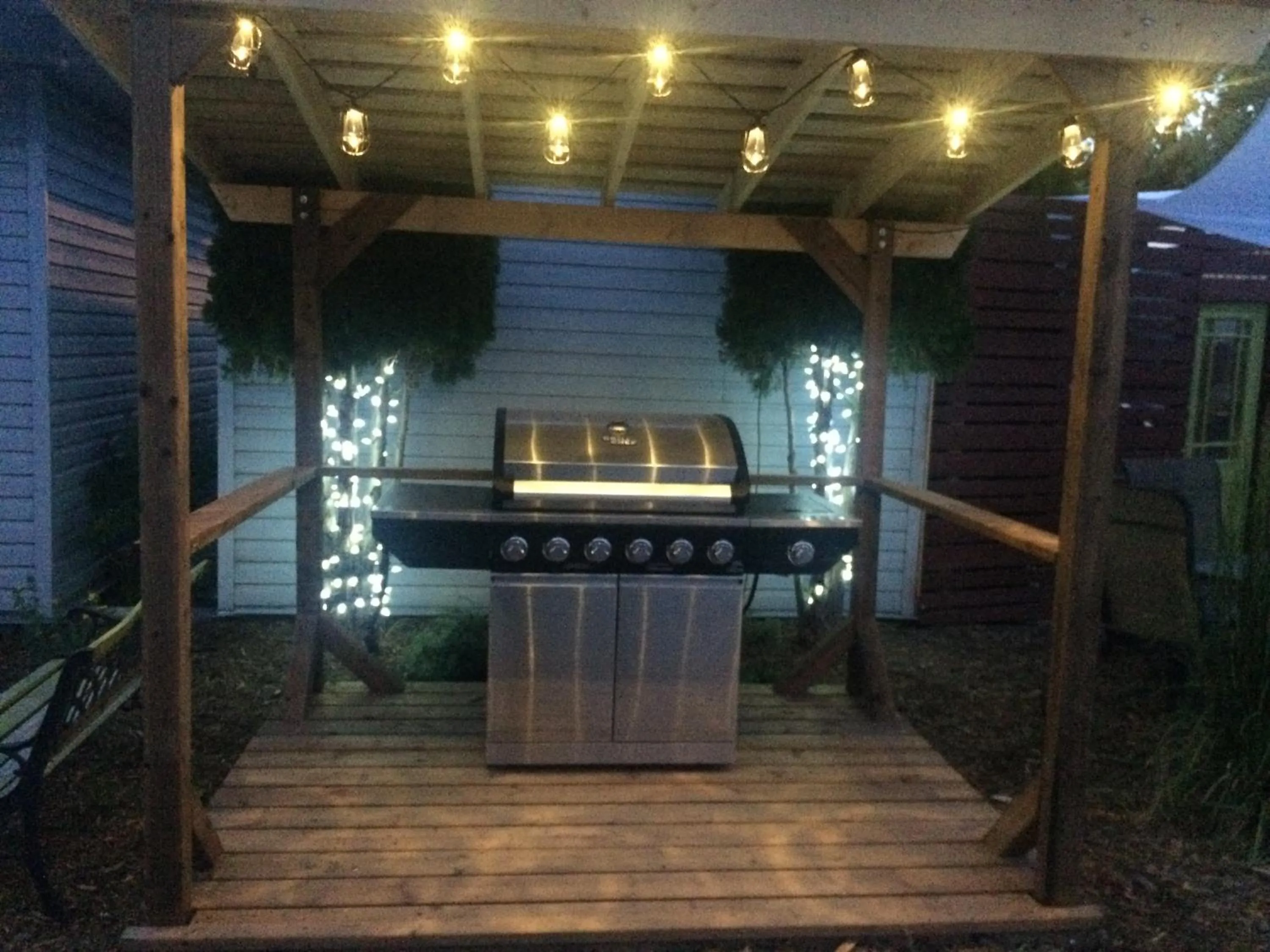 BBQ facilities in Pinewood Inn