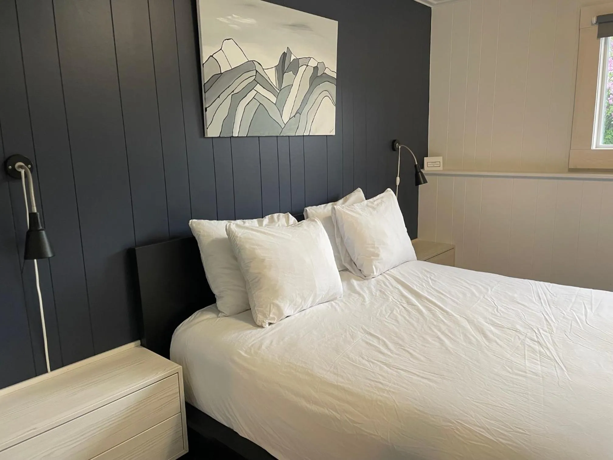 Bed in Pinewood Inn