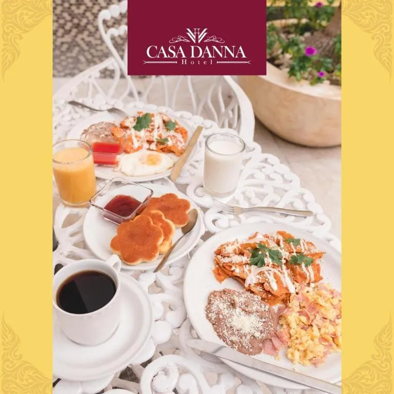 Breakfast in Hotel Casa Danna
