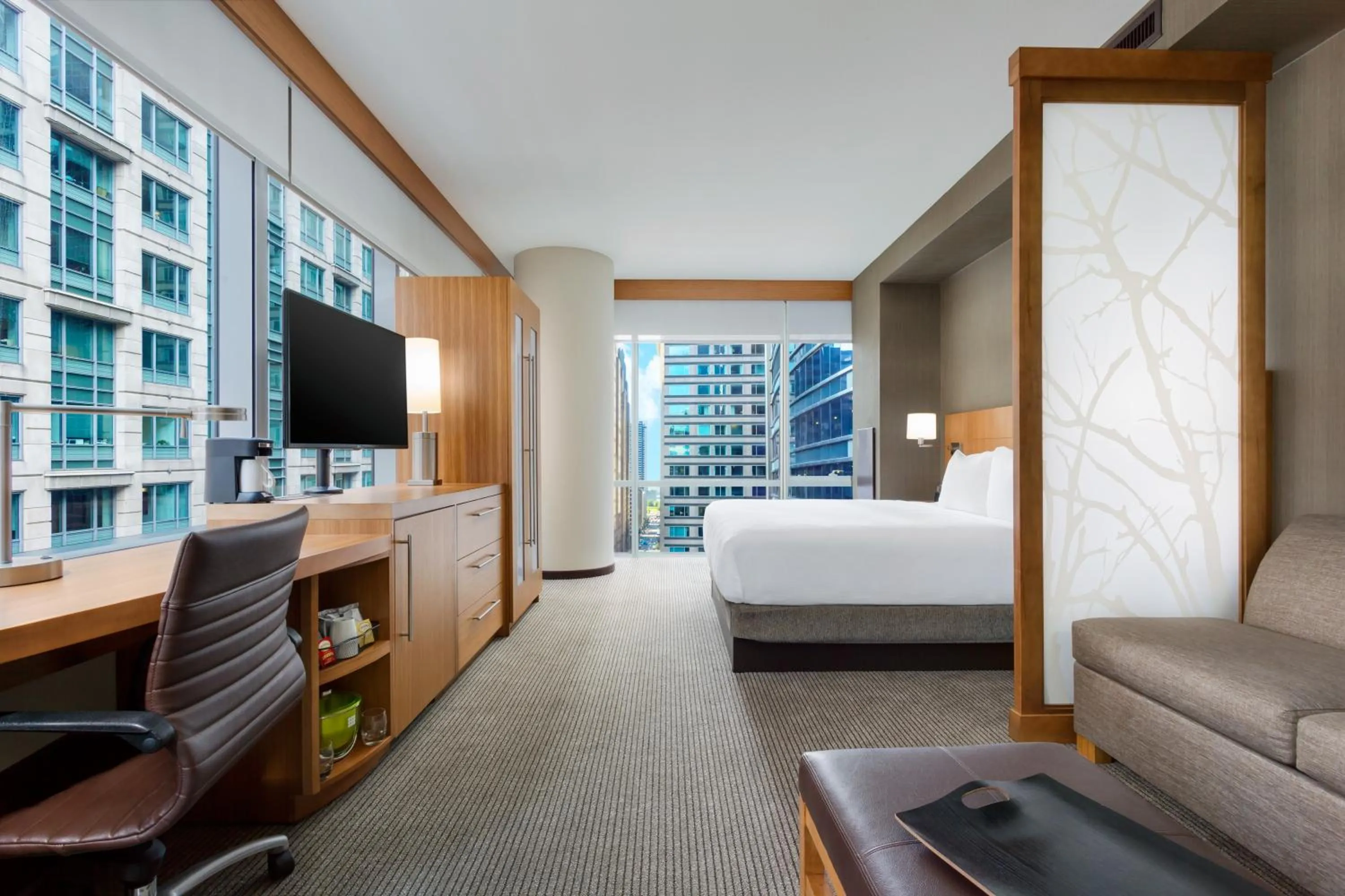 City view, Bed in Hyatt Place Chicago/Downtown - The Loop