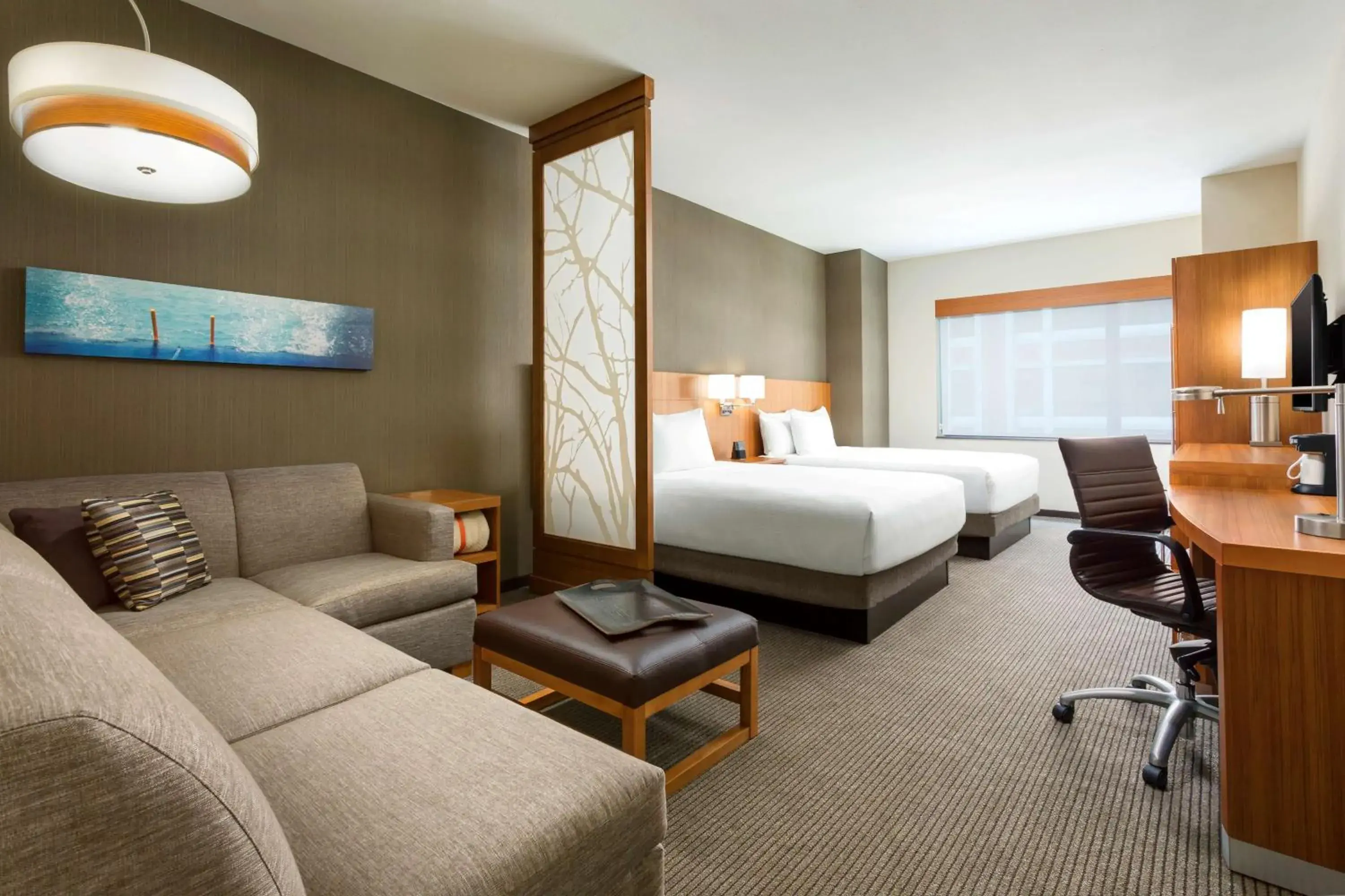 Photo of the whole room, Bed in Hyatt Place Chicago/Downtown - The Loop Photo of the whole room, Bed in Hyatt Place Chicago/Downtown - The Loop