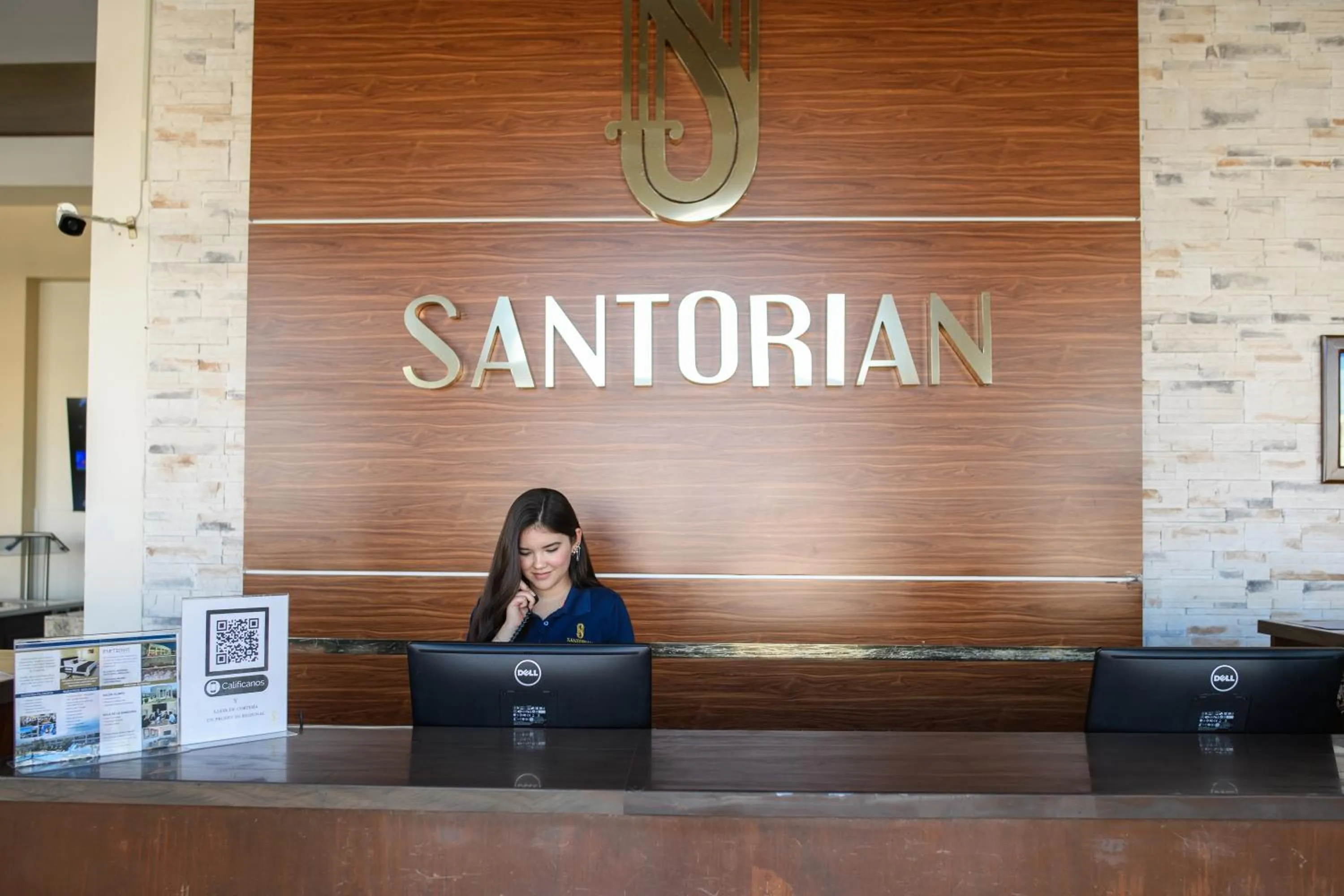 Lobby or reception in Hotel Santorian