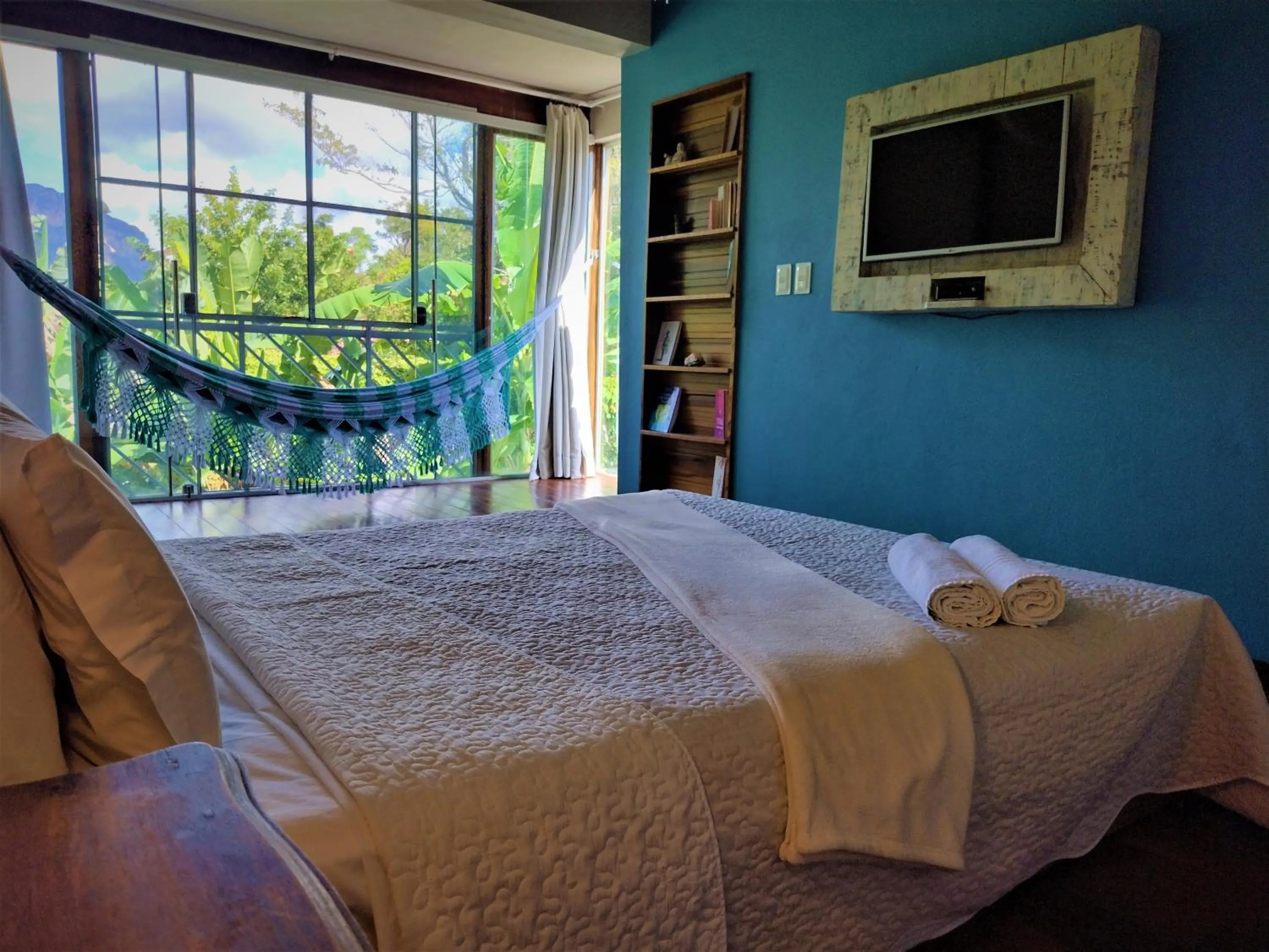 Bedroom, Bed in Pousada Zazen