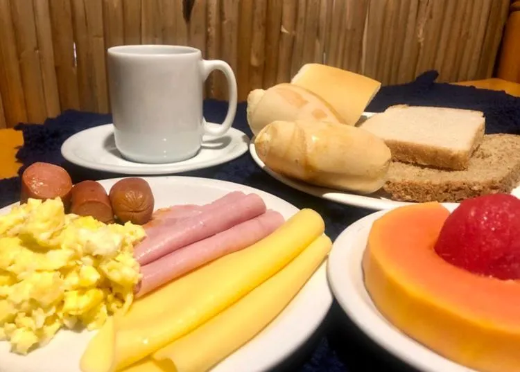 Breakfast in Lira Apart Hotel