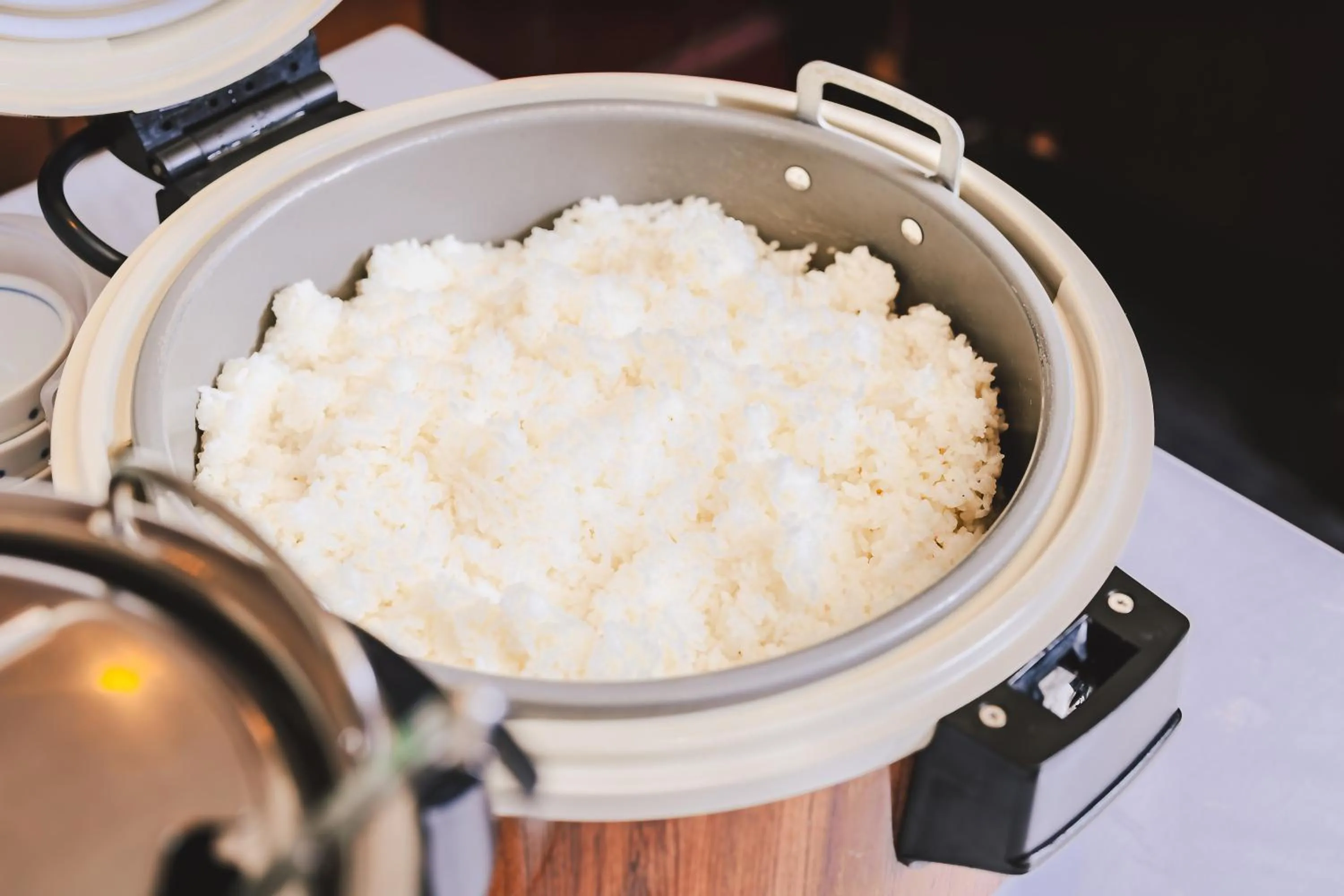 Breakfast in Van Cort Landt Hotel