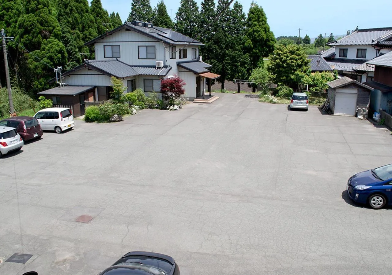 Property building in Asobe