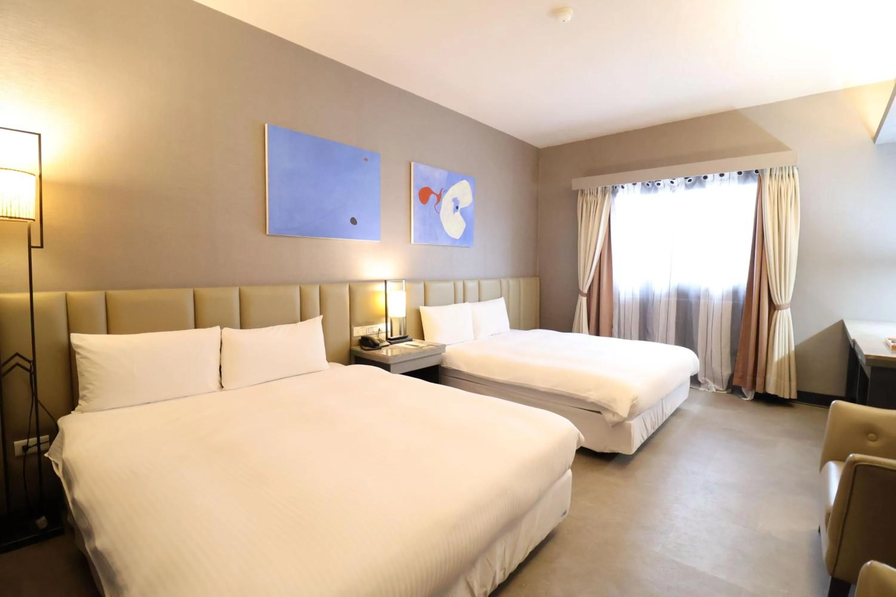 Bedroom, Bed in Kaohsiung Ahotel