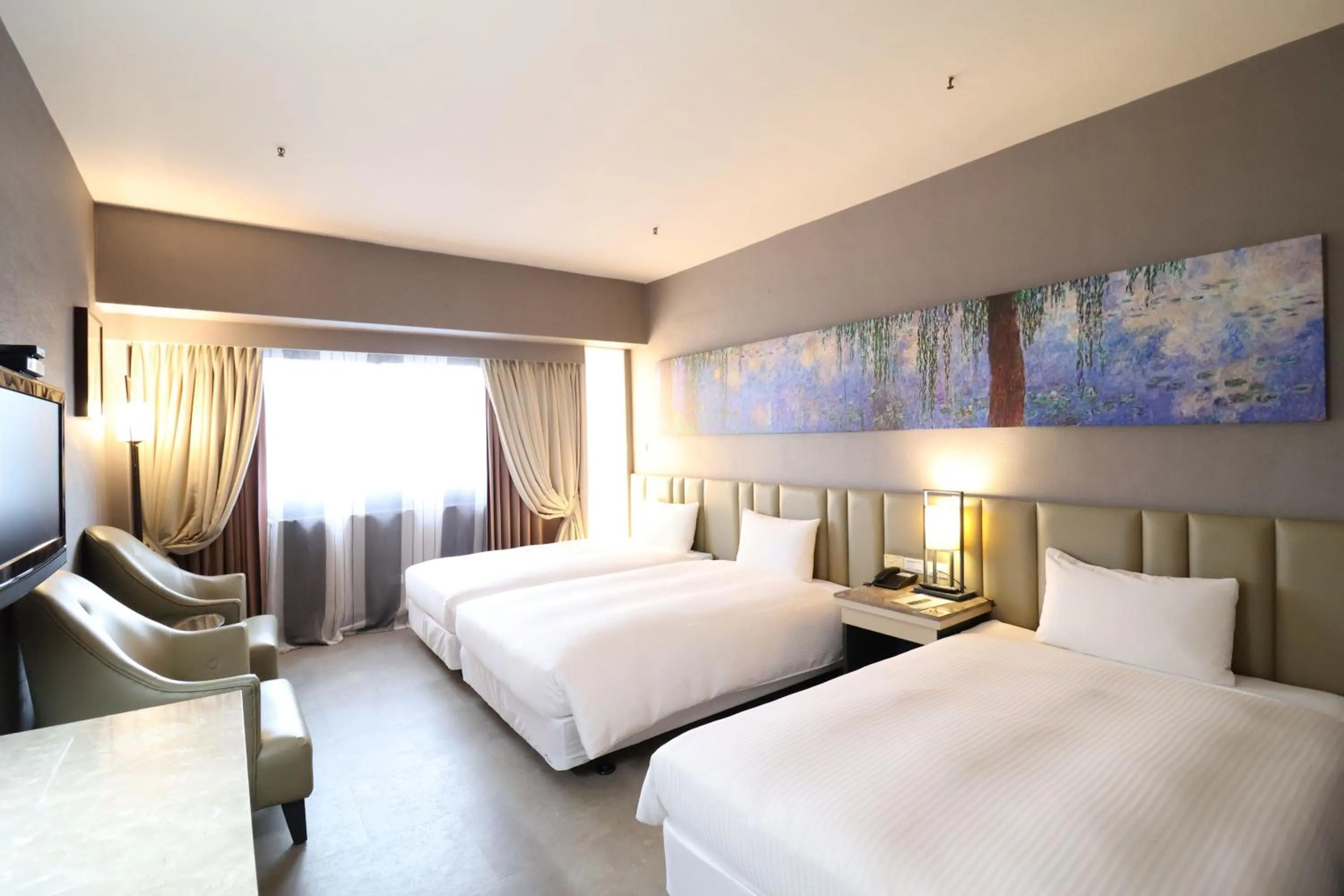 Bed in Kaohsiung Ahotel