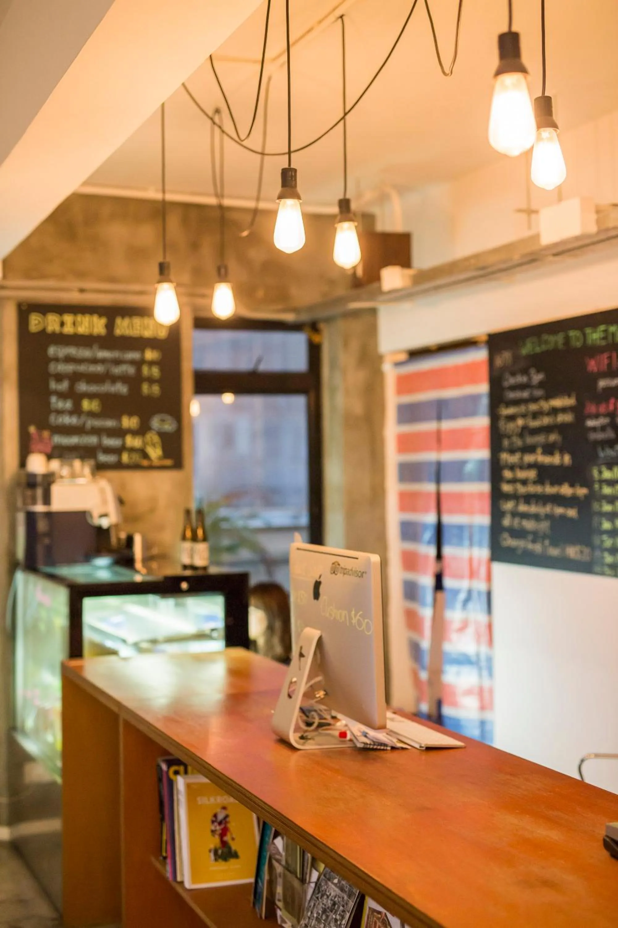 Coffee/tea facilities in The Mahjong