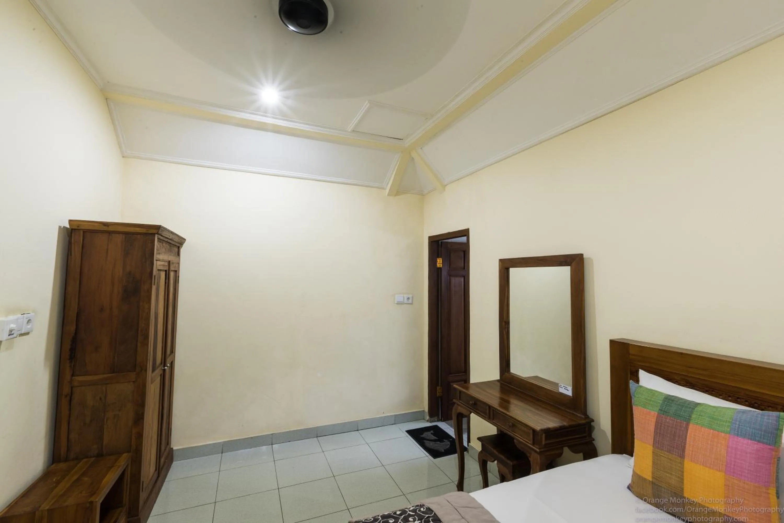 Bedroom, Bed in Sudiana House