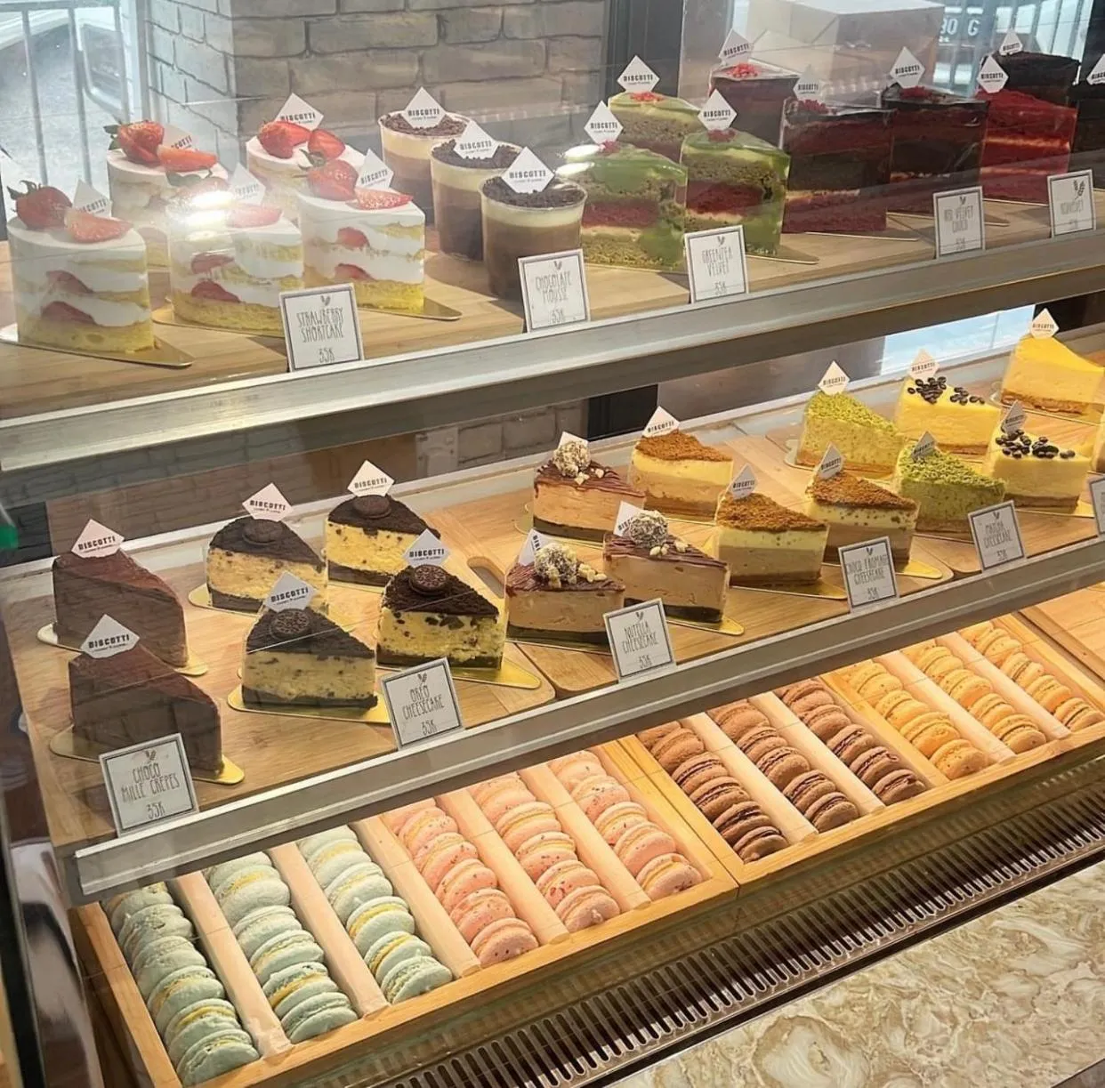 Food and drinks in Hans Inn Batam