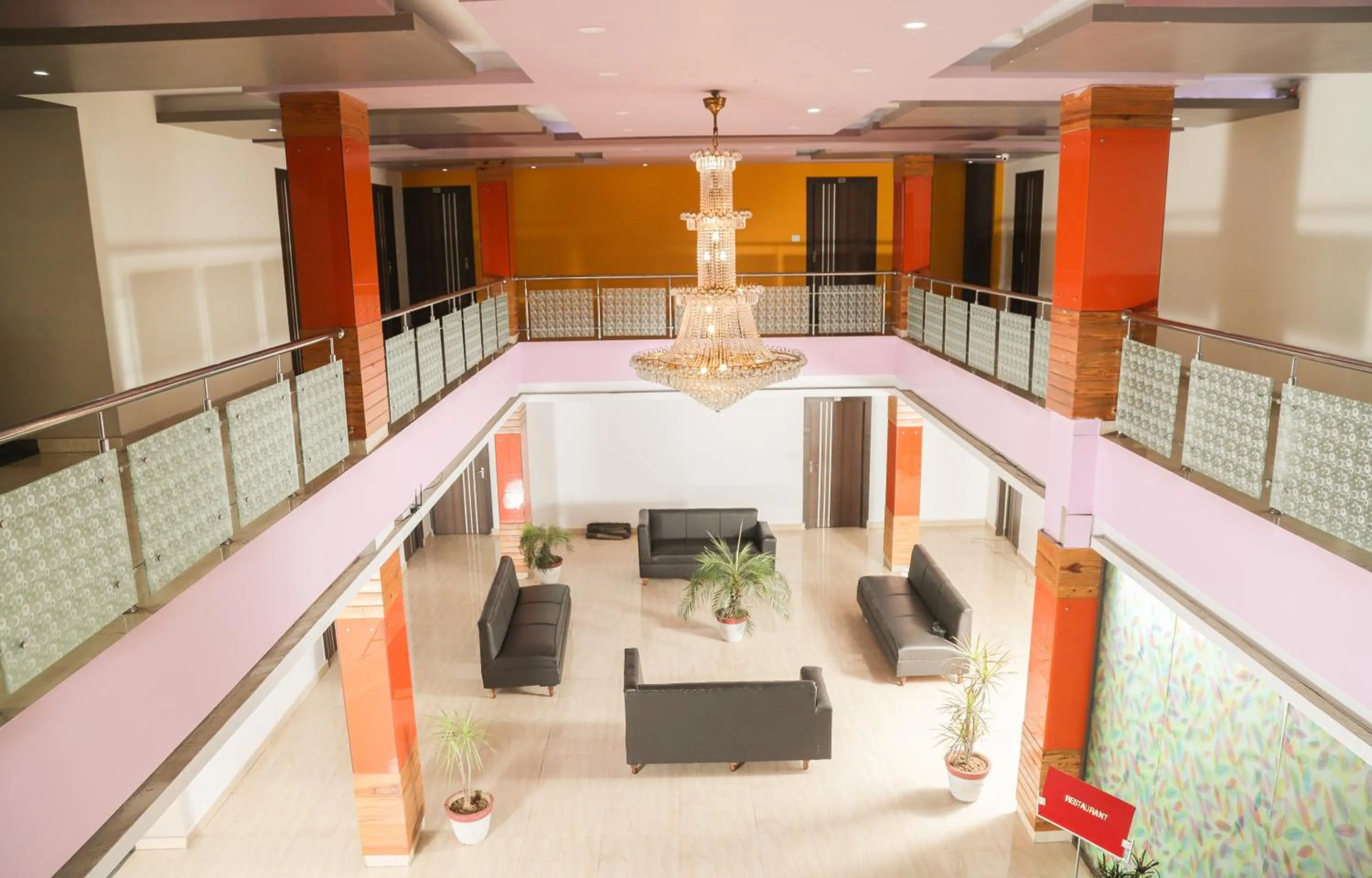 Hotel Vaishnavi Heights