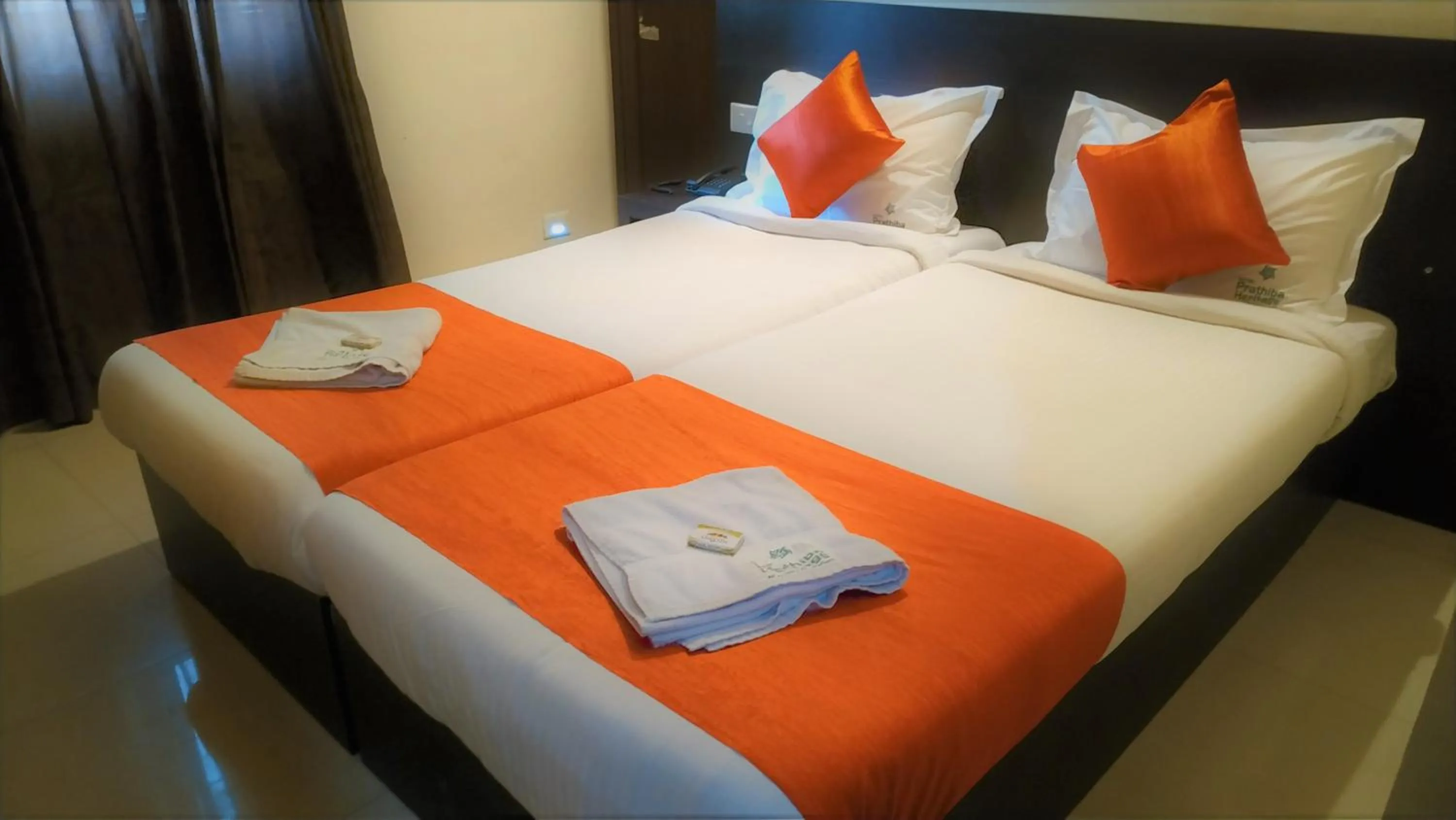 Property building, Bed in Hotel Prathiba Heritage