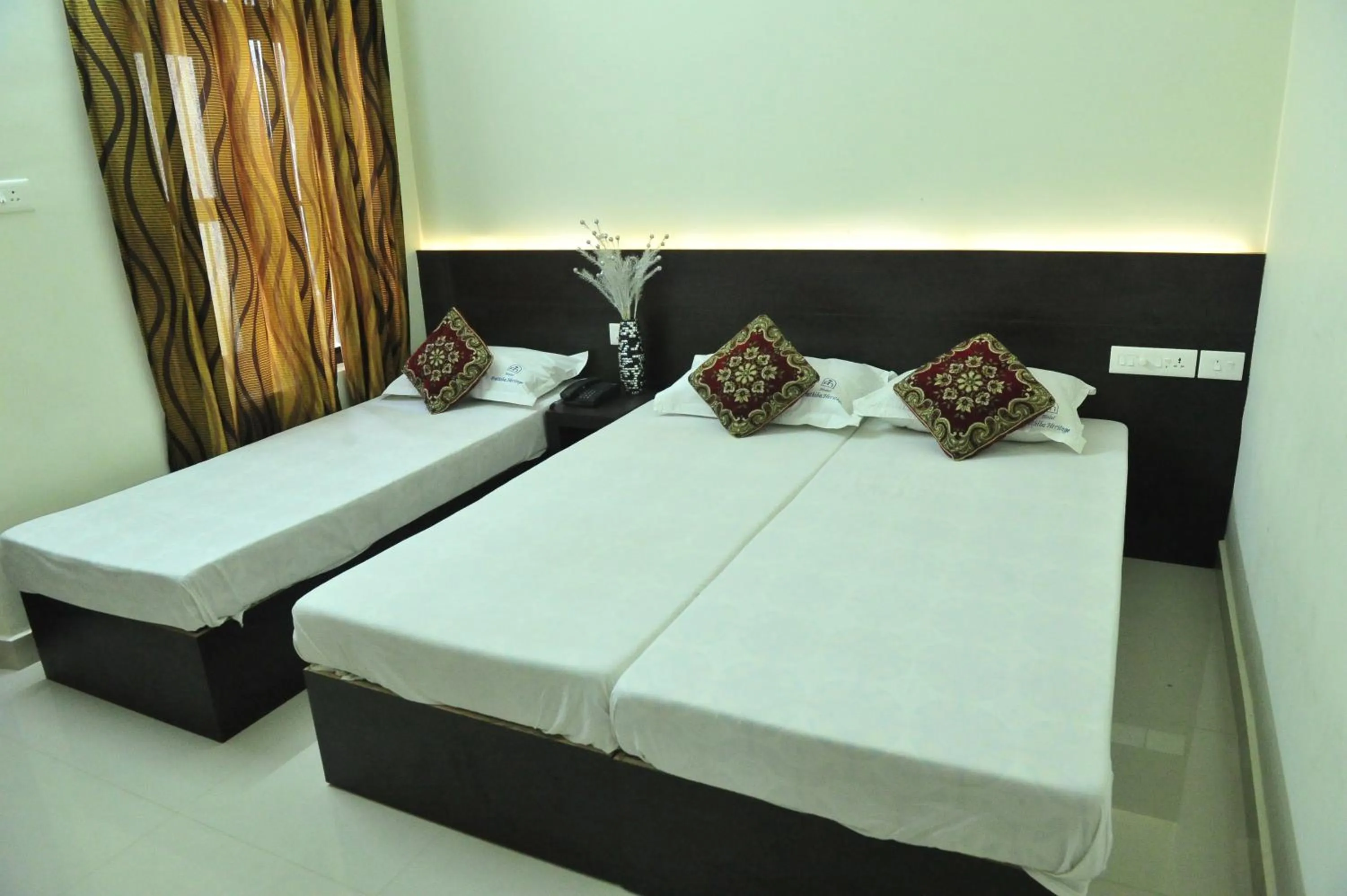 Bedroom, Bed in Hotel Prathiba Heritage