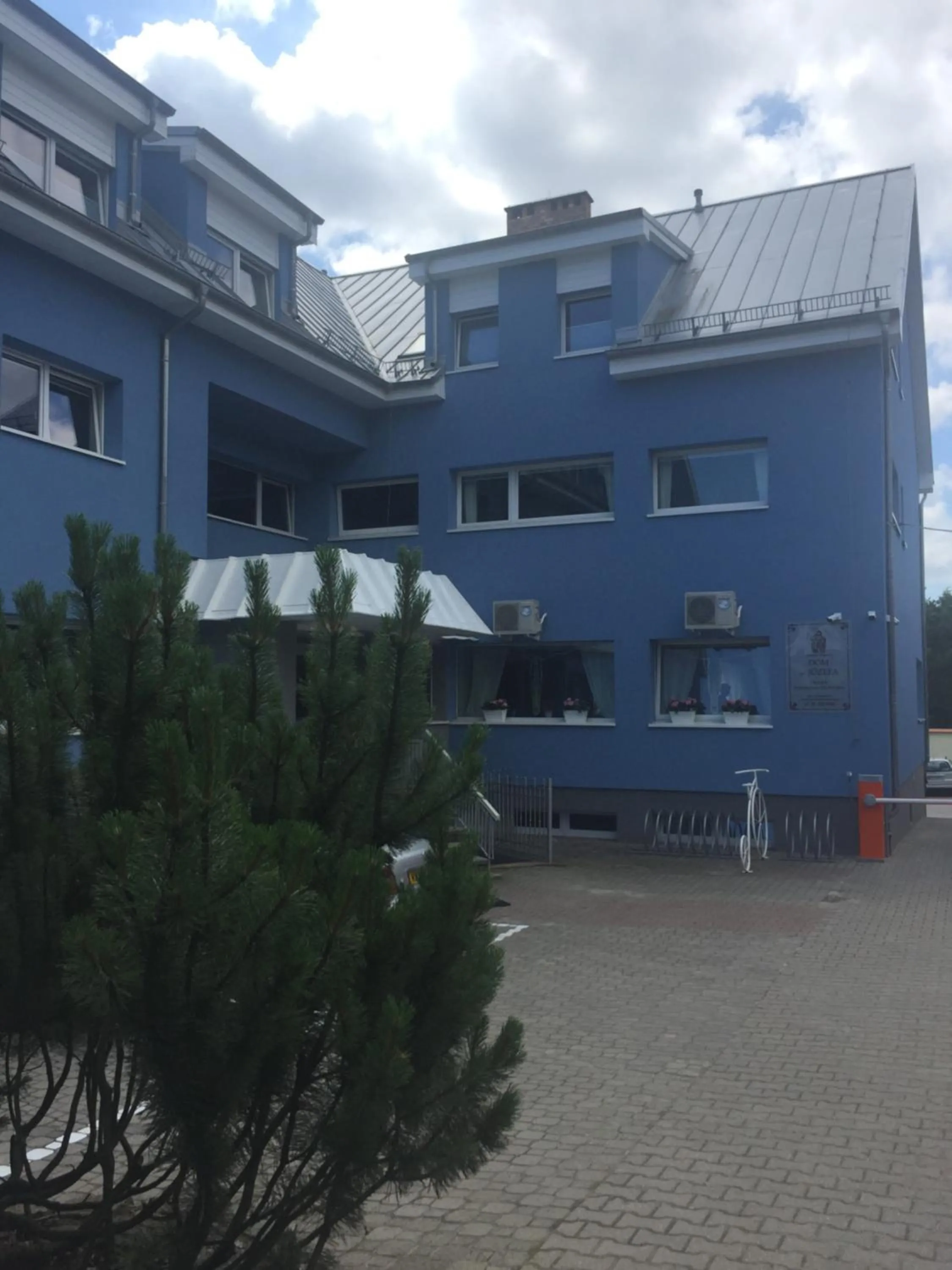 Property building in Dom św. Józefa