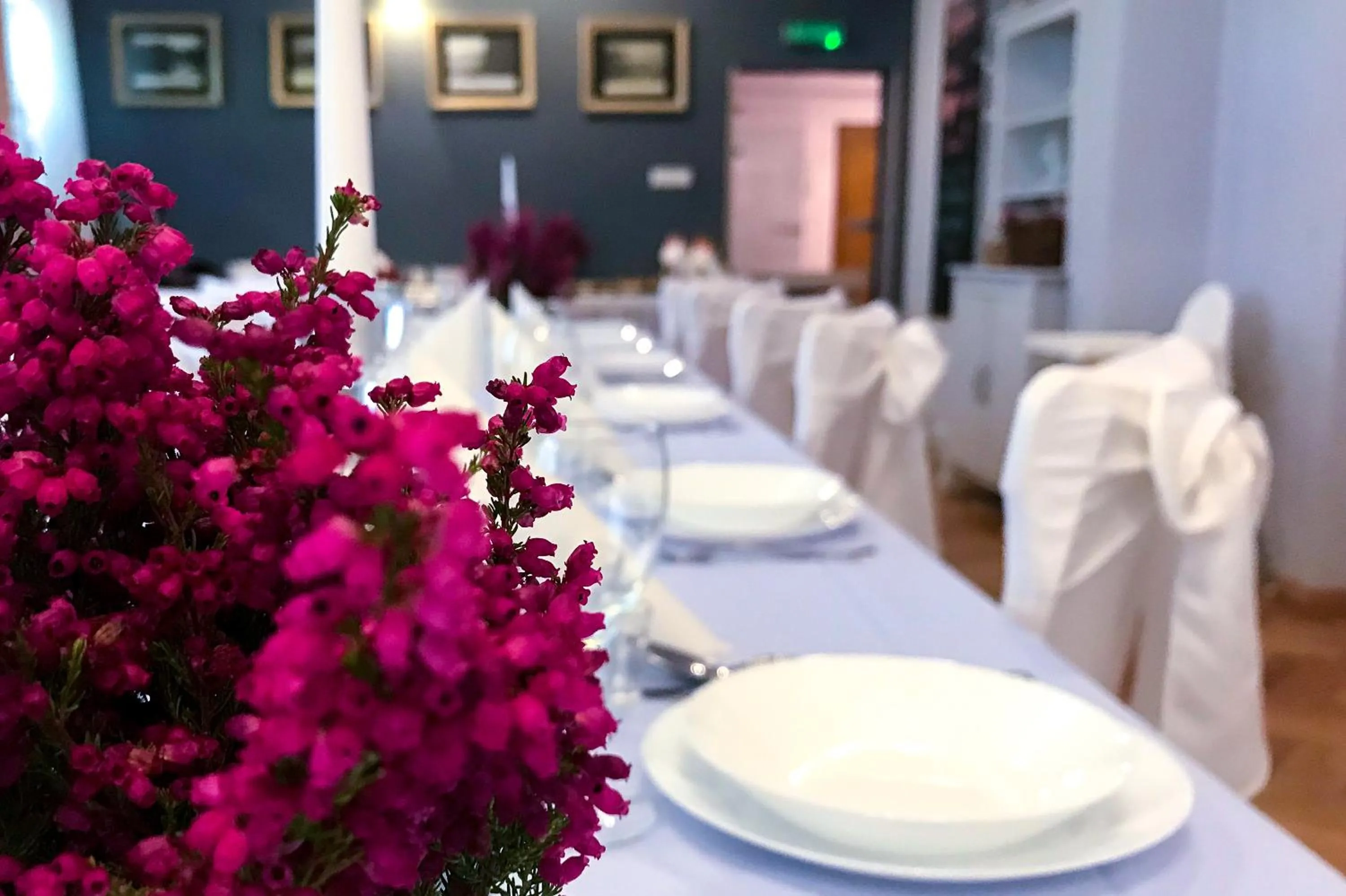 Restaurant/places to eat in Dom św. Józefa