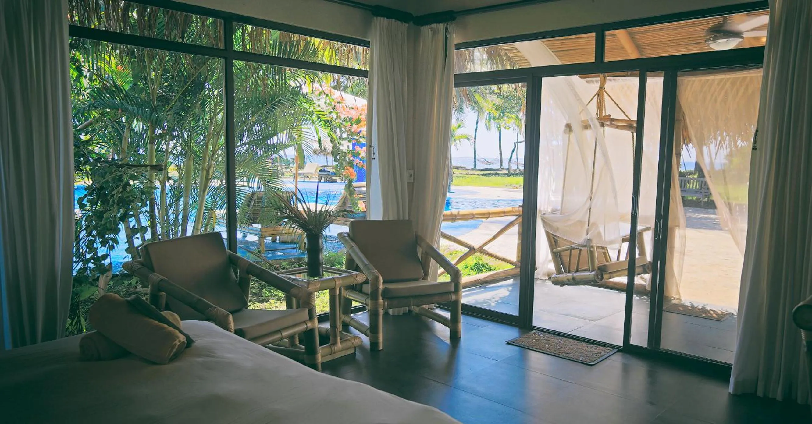 Balcony/Terrace in Hotel Clandestino beach resort