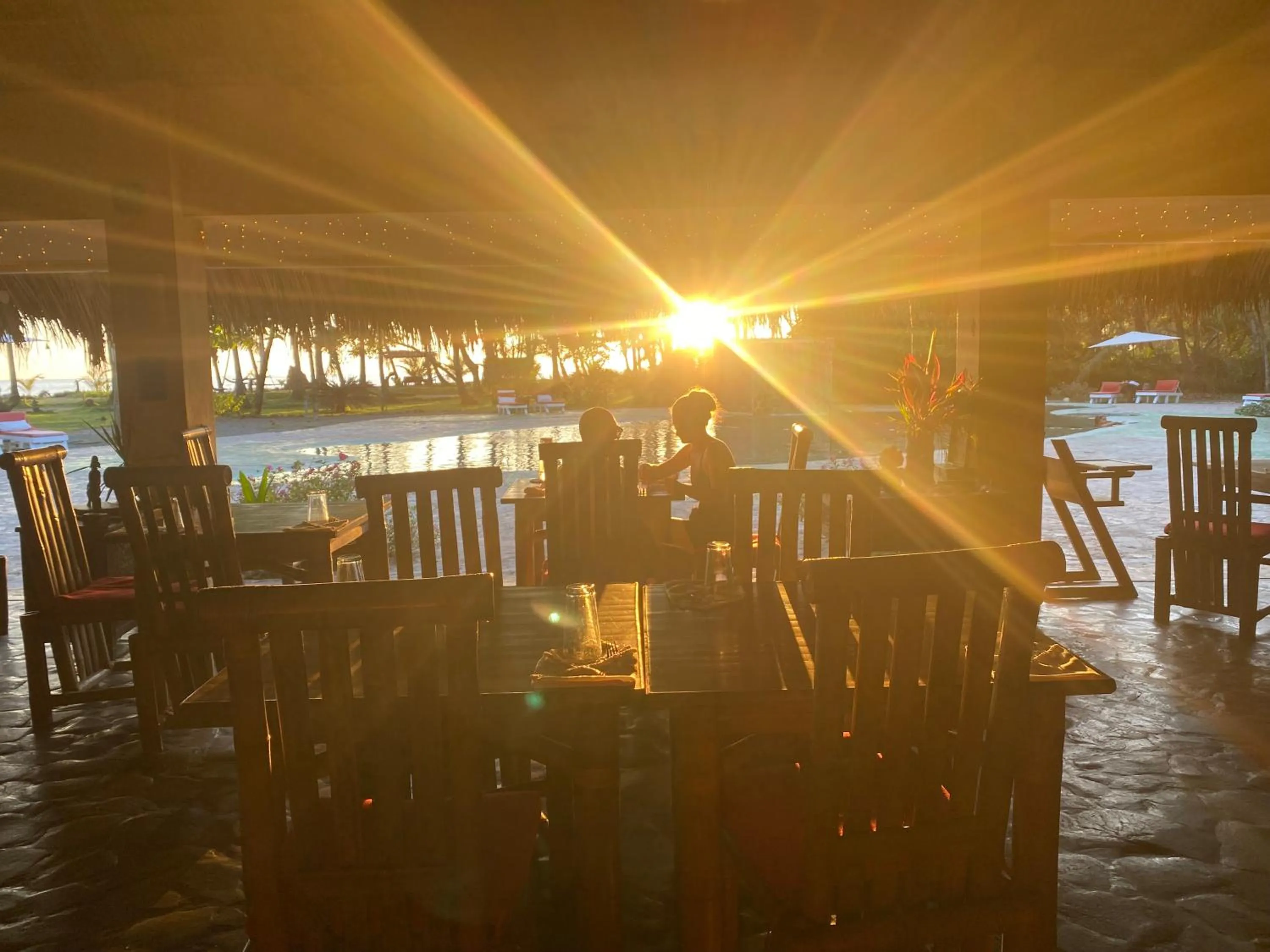 Restaurant/places to eat in Hotel Clandestino beach resort