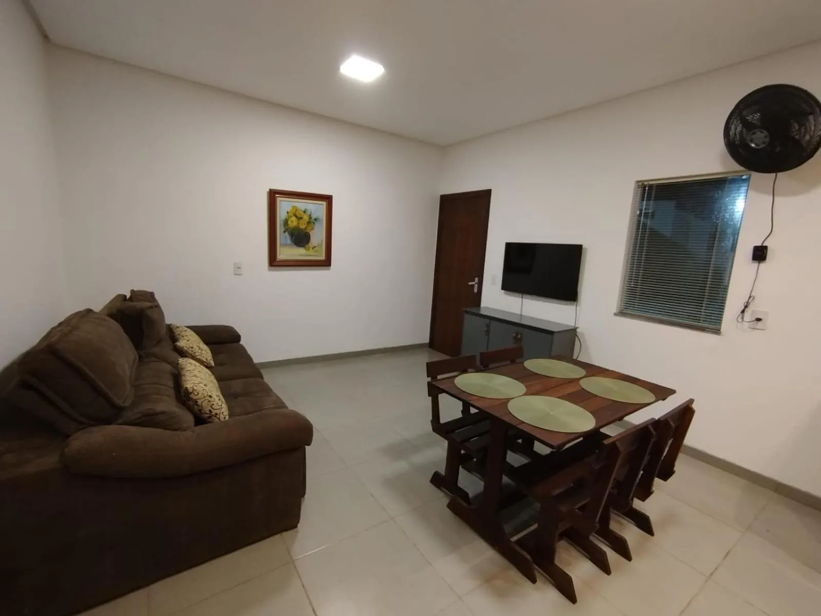 TV and multimedia in Sitio Cantin
