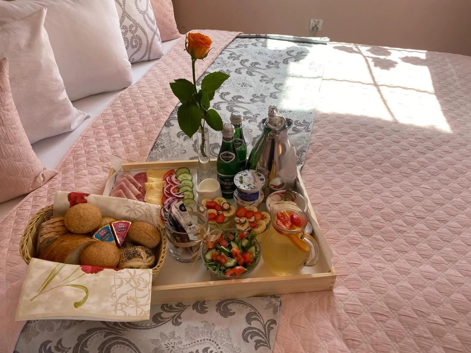 Breakfast in Karolowy Dwór