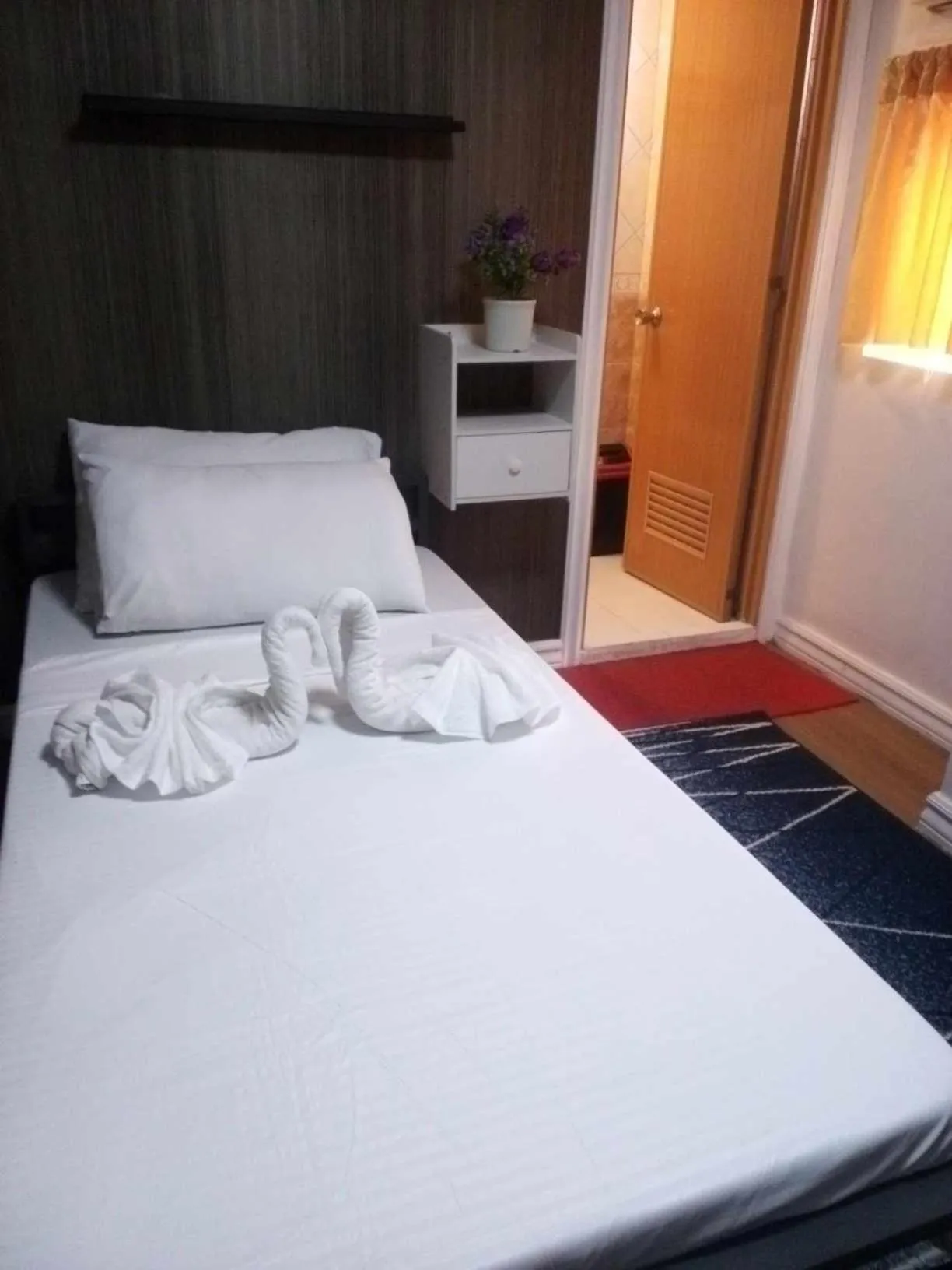 furutech hostel