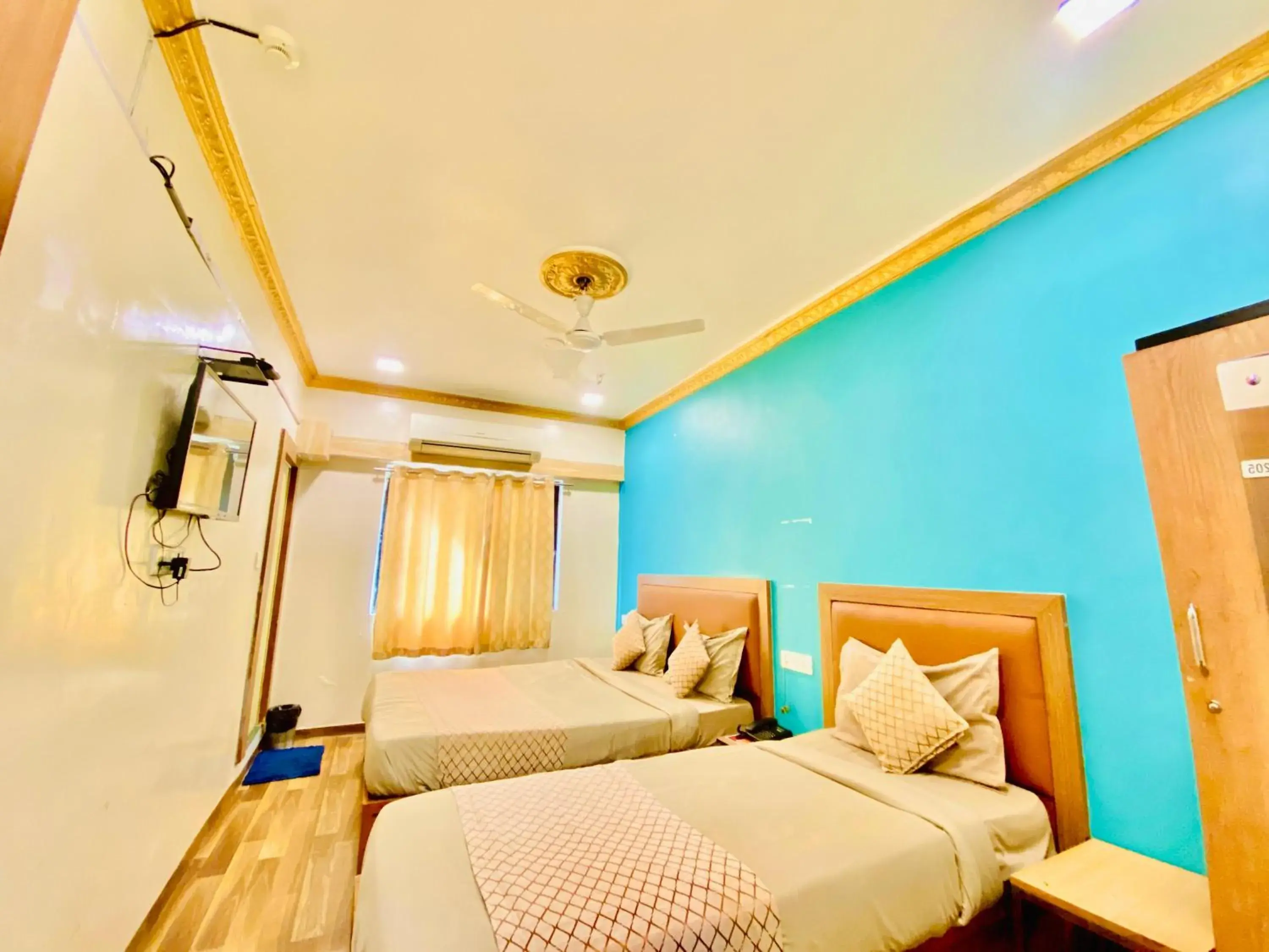 Bed in Hotel ABC Satellite Prahlad Nagar Bed in Hotel ABC Satellite Prahlad Nagar