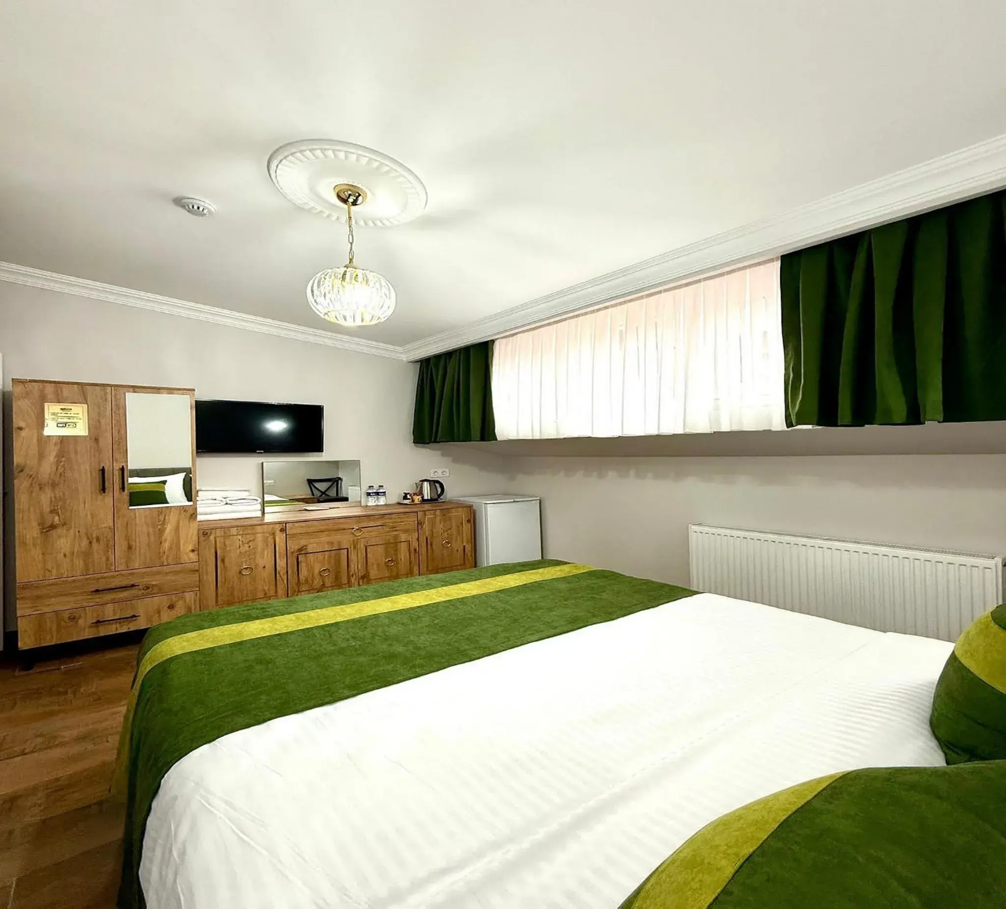 TV and multimedia, Bed in Armagan Suite Taksim TV and multimedia, Bed in Armagan Suite Taksim