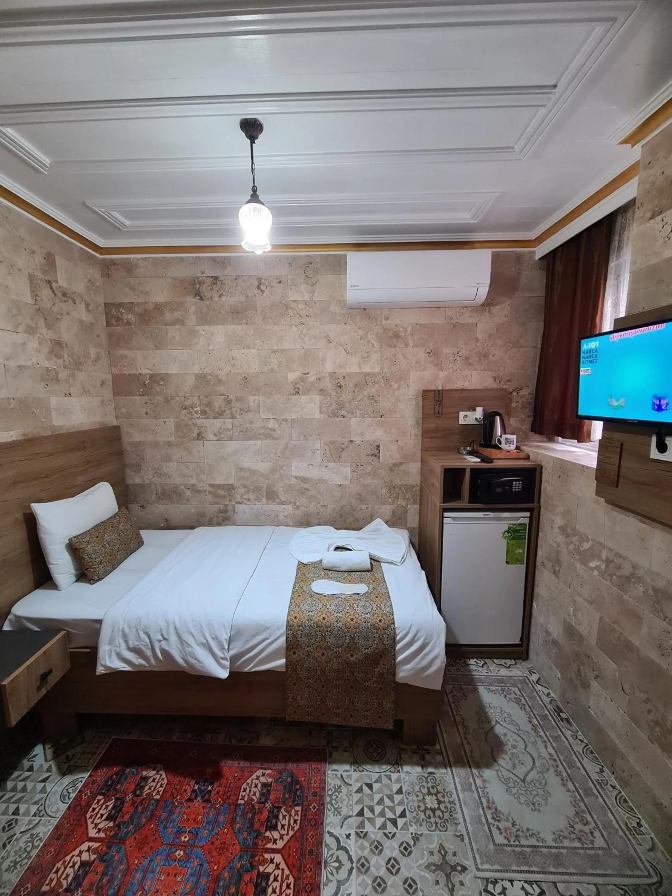 Bed in Kadıköy White House