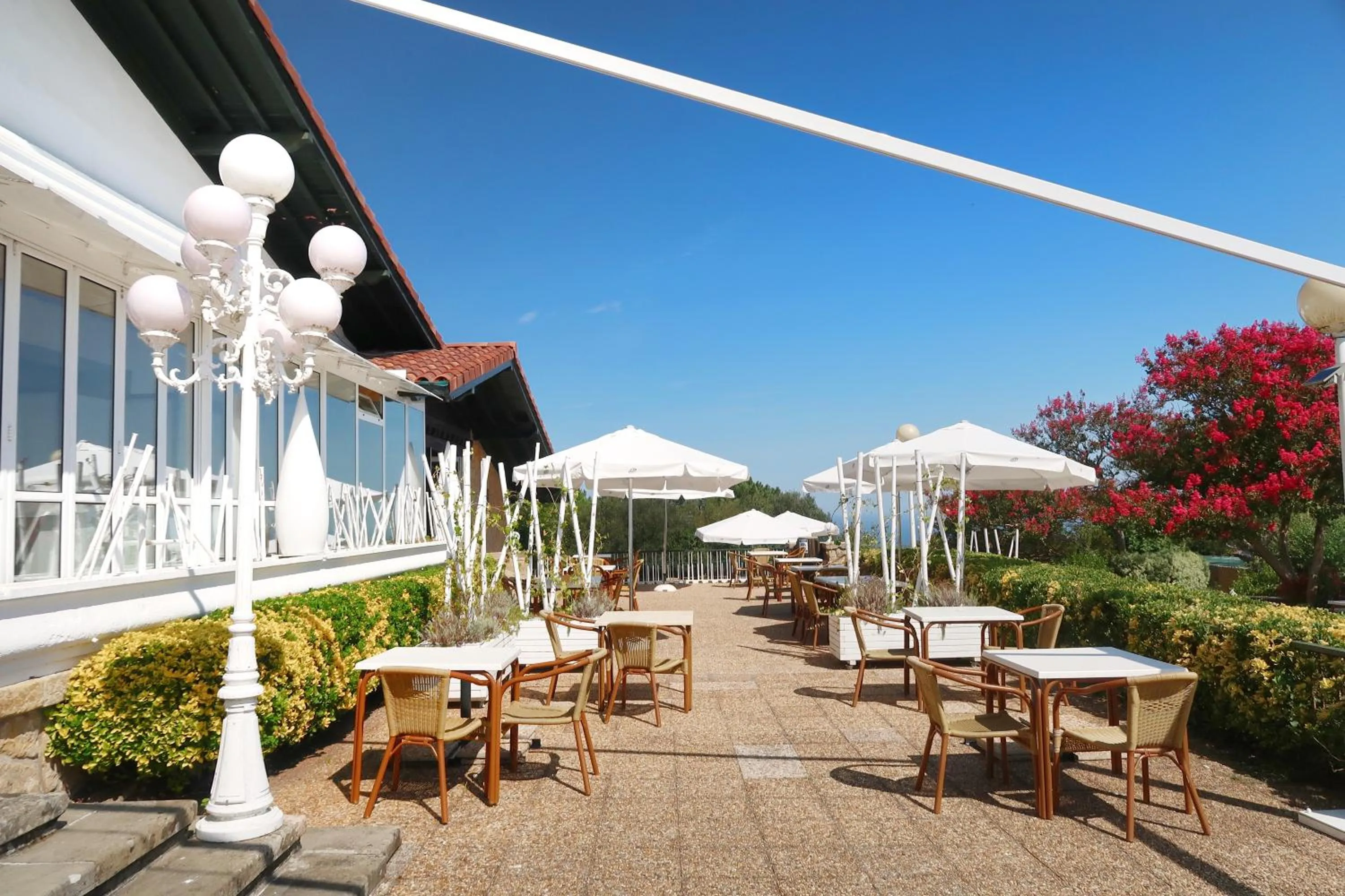 Balcony/Terrace in Hotel Gudamendi