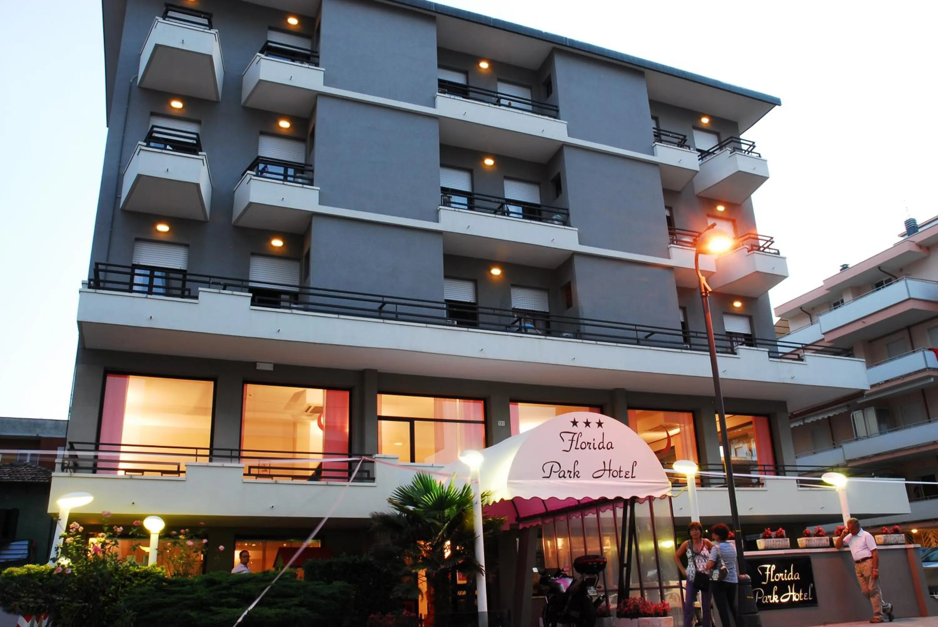 Property logo or sign in Florida Park Hotel