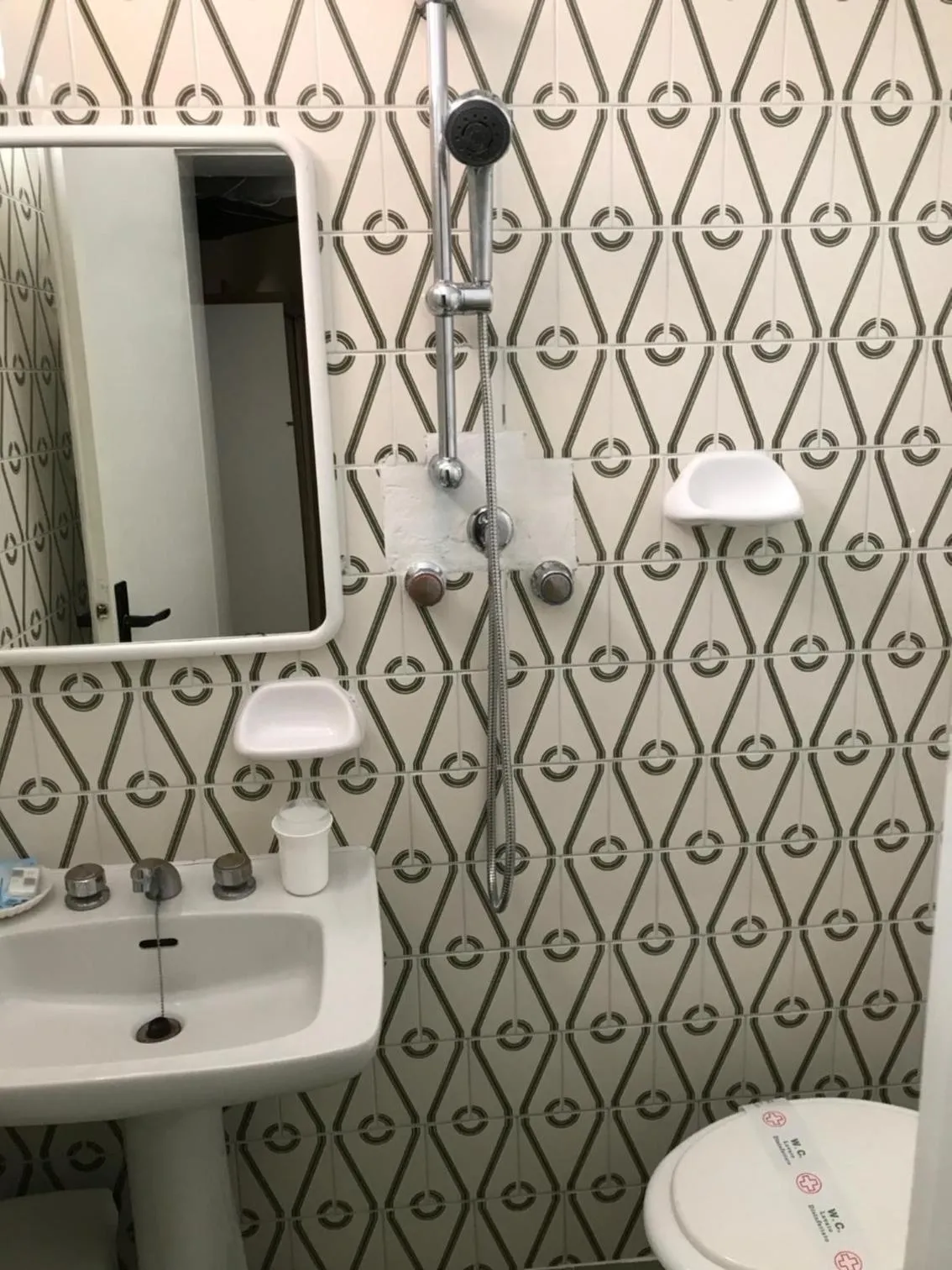 Bathroom in Hotel Perla Verde